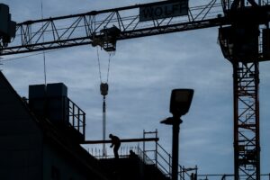 IW-Konjunkturforscher rechnen wegen Zollstreit mit Rezession