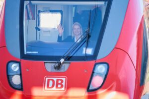 Evelyn Palla soll erste Bahnchefin werden