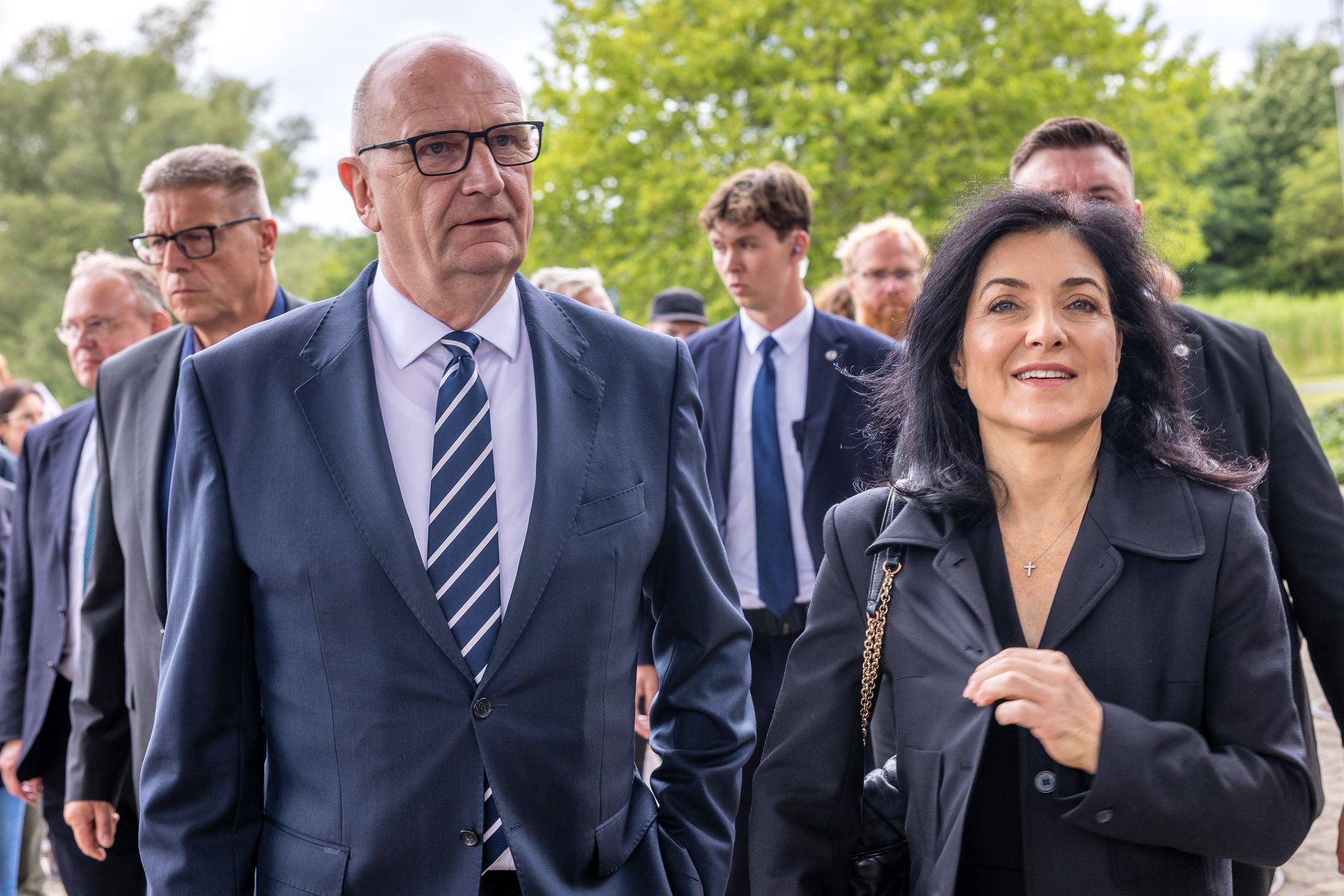 Woidke sieht Energiewende wegen Stromkosten in Gefahr