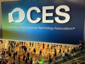 Kühlschrank mit Köpfchen – Samsung bringt KI in alle Geräte