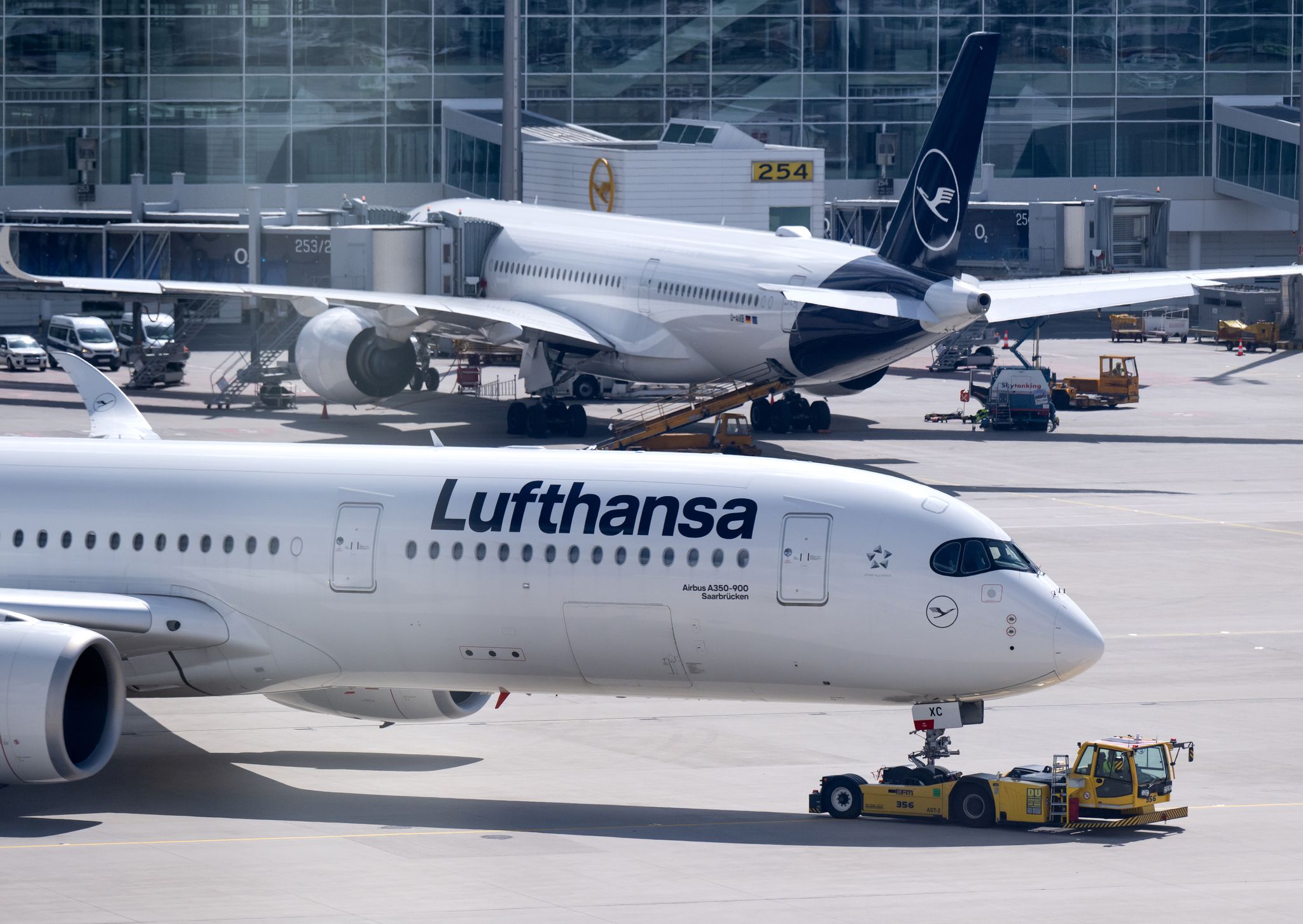 Lufthansa sieht erste Turbulenzen bei Atlantikflügen