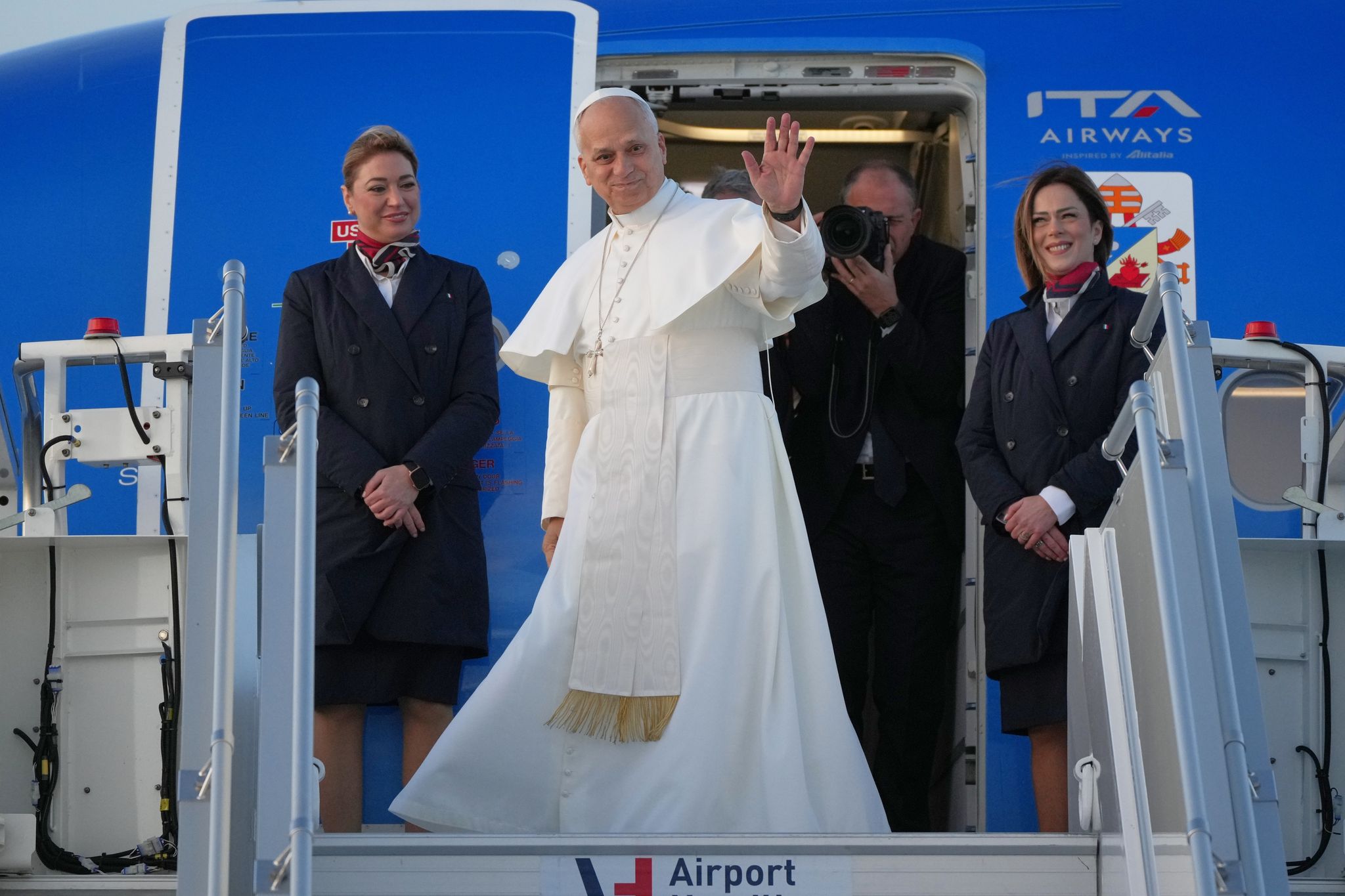 Papst-Flieger braucht ebenfalls Software-Update
