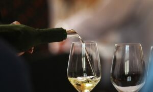 Spitzenweine werden häufiger direkt beim Winzer gekauft