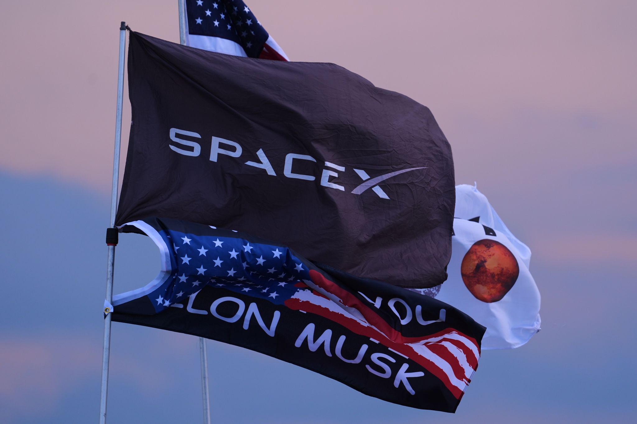 Musk legt SpaceX und xAI zusammen