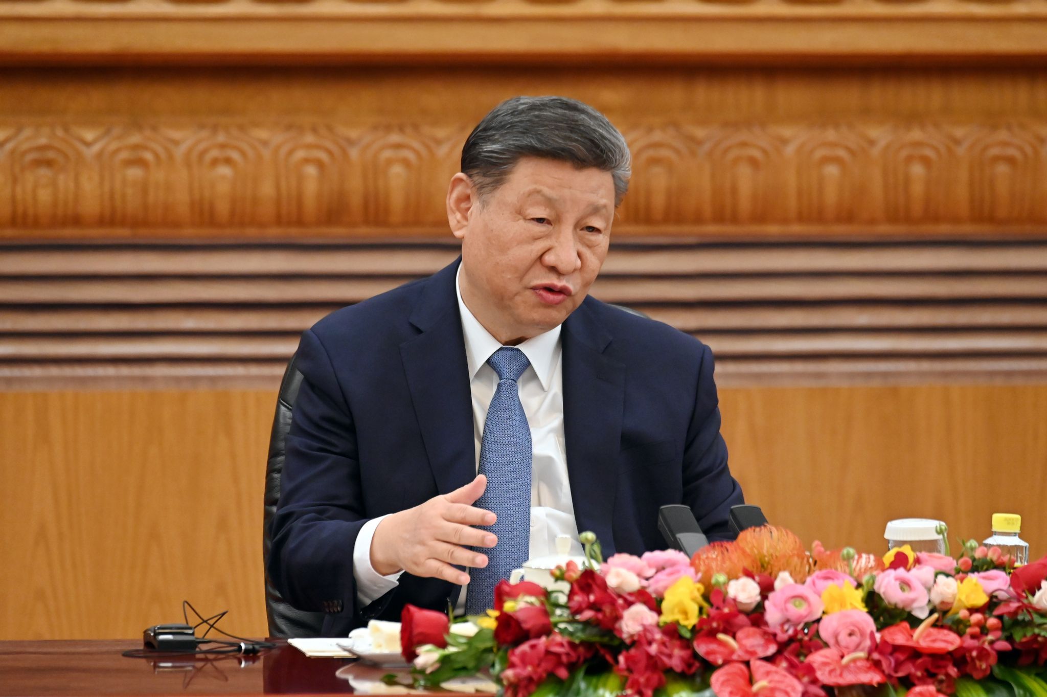 Charmeoffensive – Chinas Xi trifft BMW, Siemens und Co.
