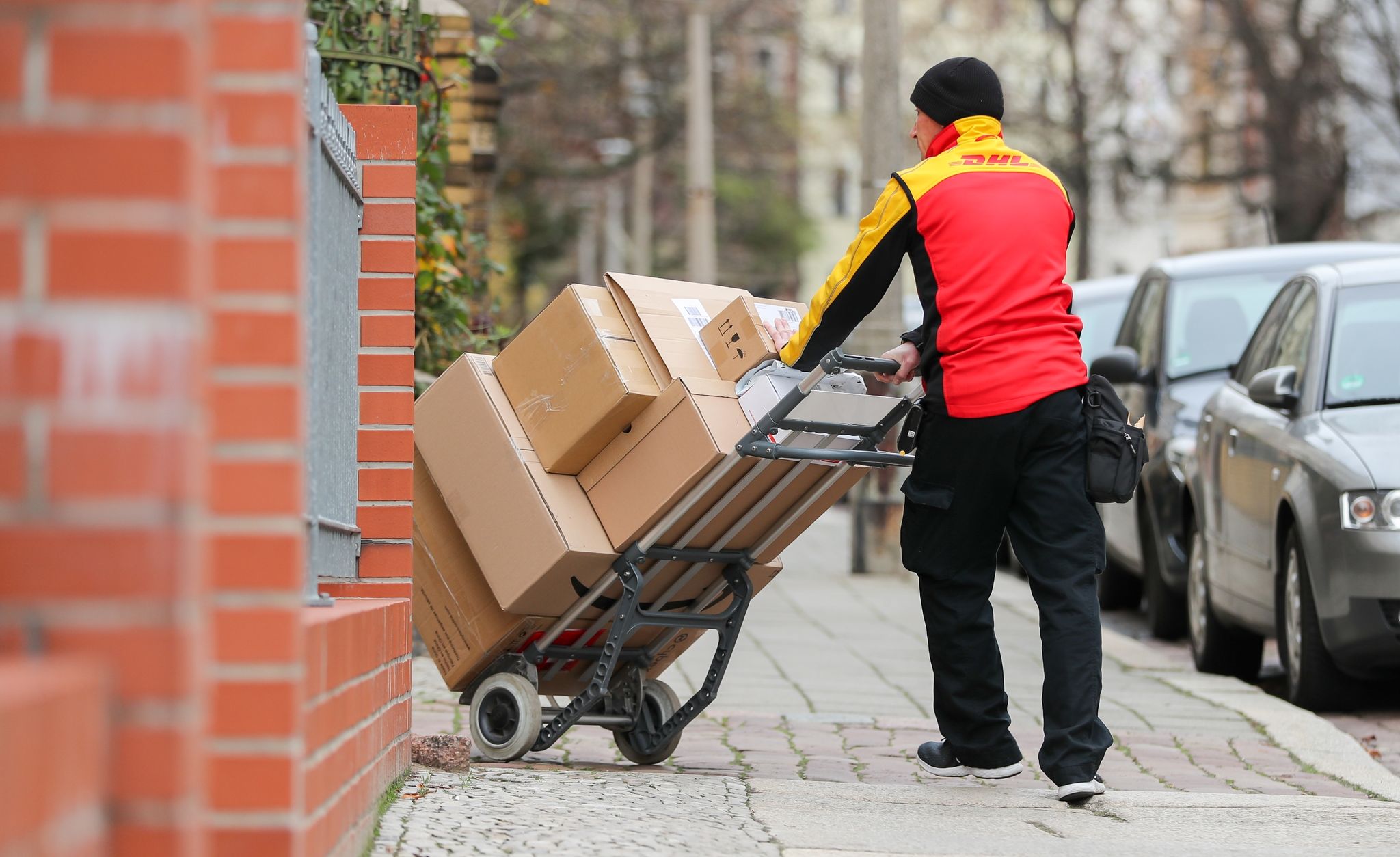 Paketdienstleister profitieren vom Homeoffice der Empfänger