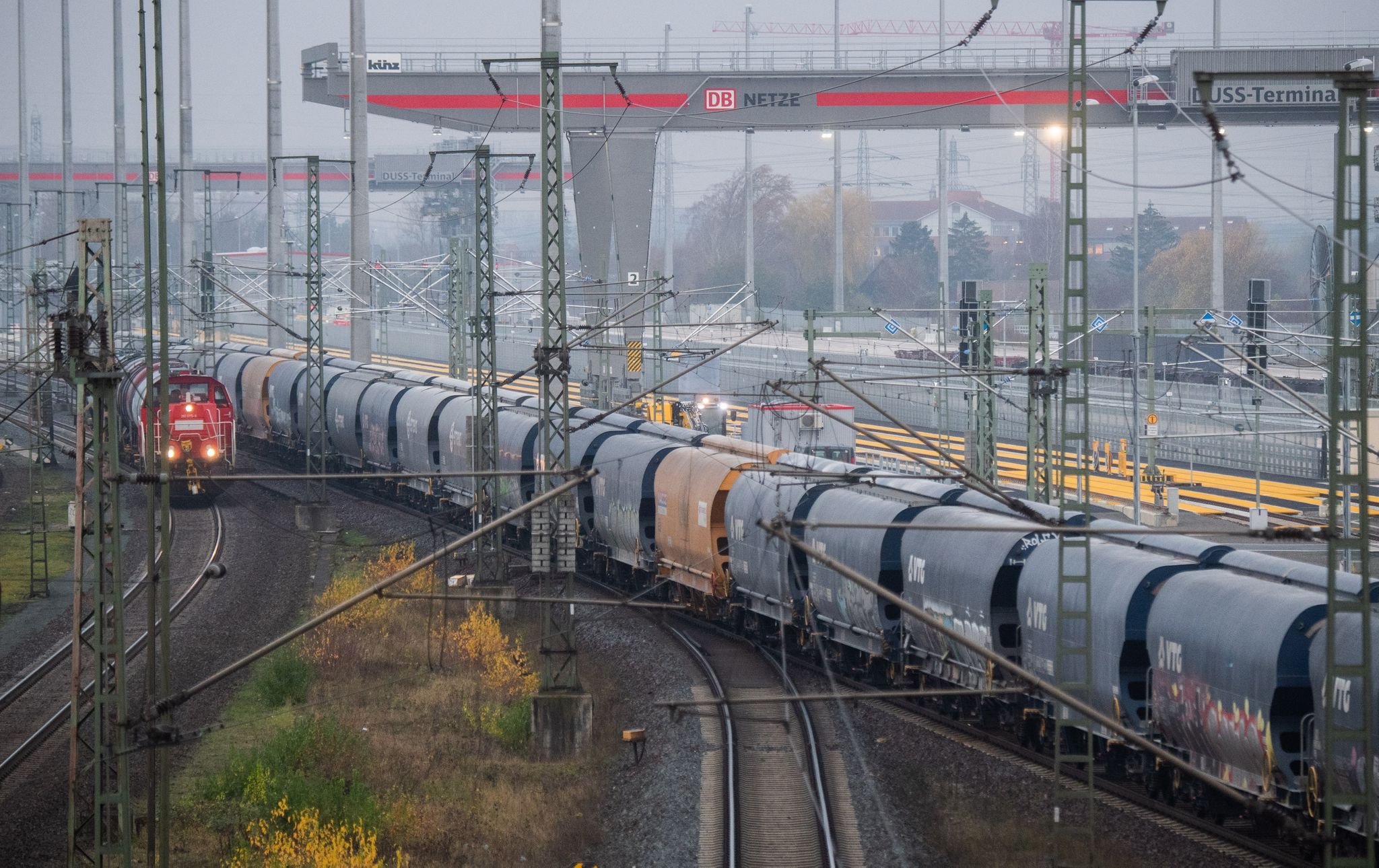 Bund und Bahn wollen Schienenlärm senken