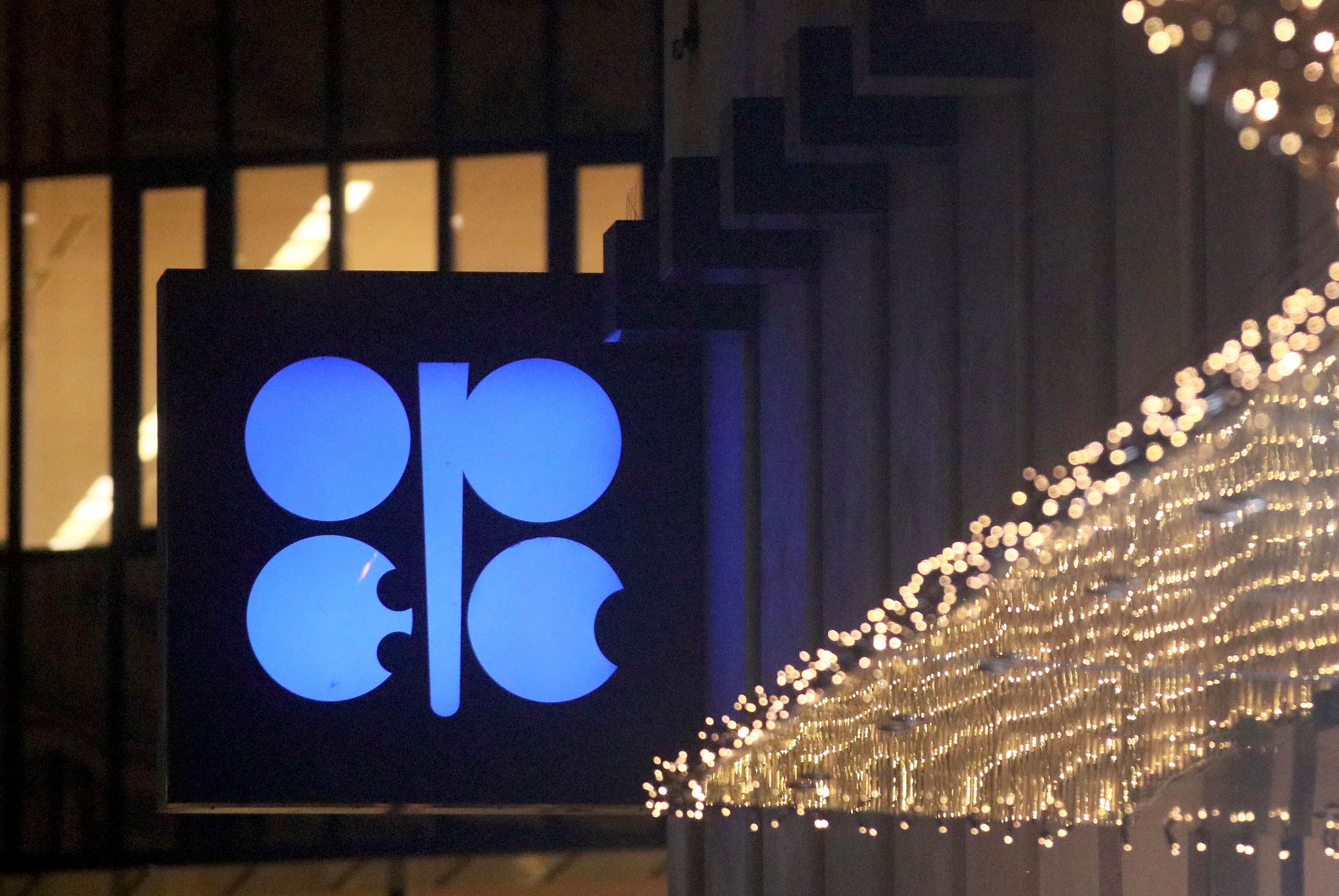 Saudi-Arabien: Öl-Allianz Opec+ kürzt Produktion