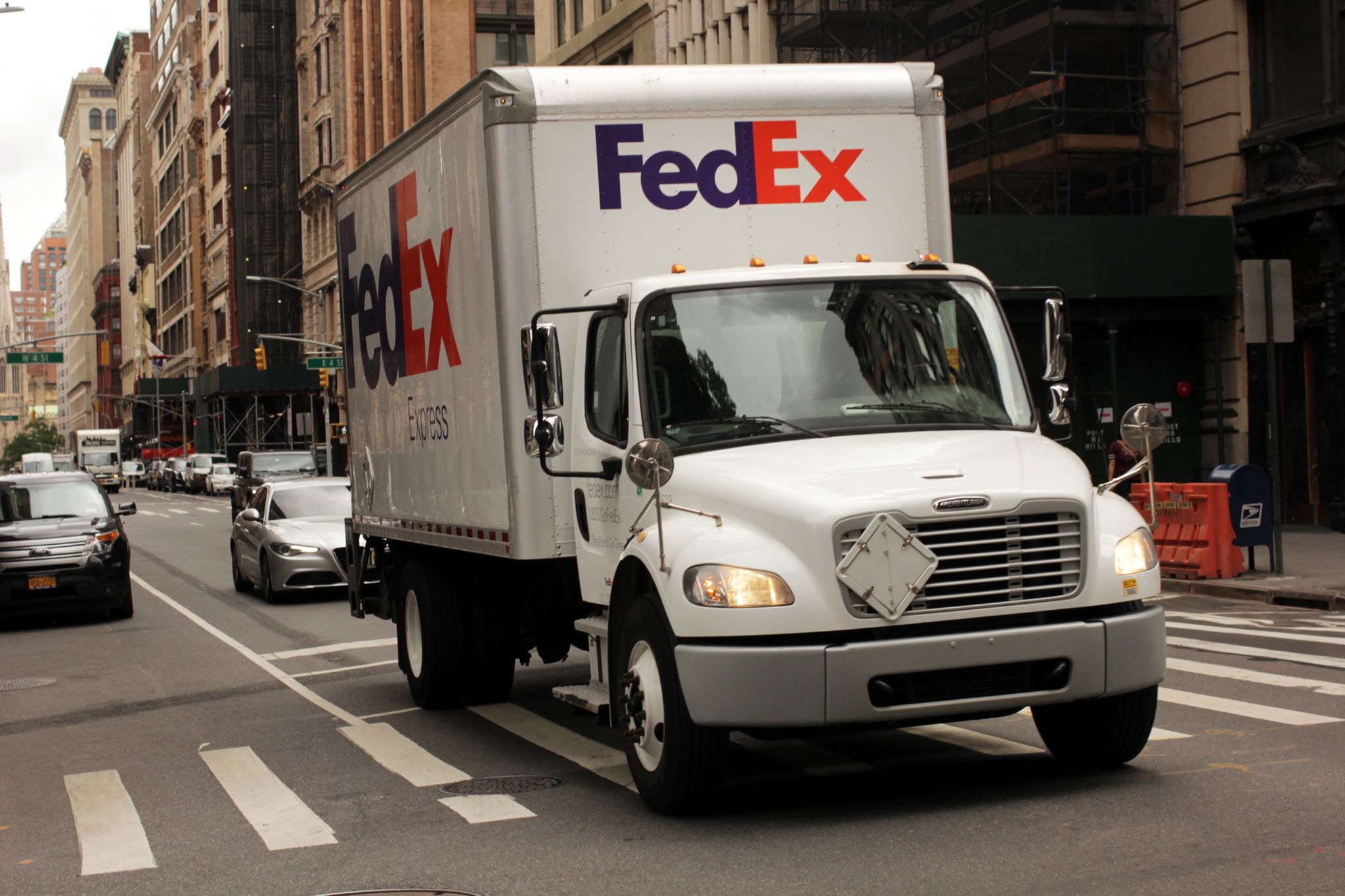Fedex will bis zu 6300 Stellen in Europa streichen