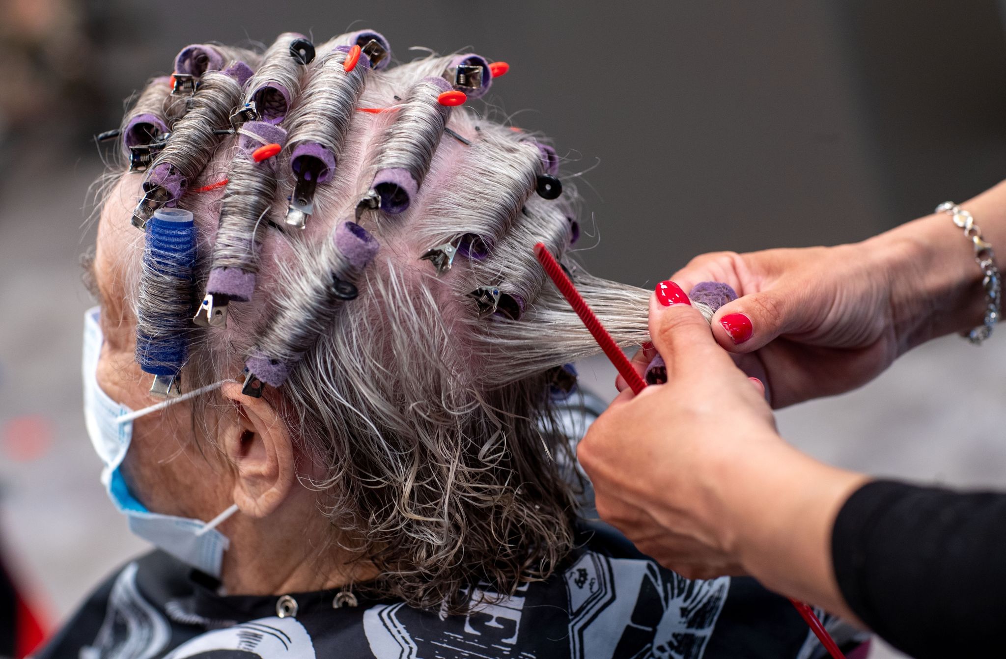 Friseure senden finanziellen «Notruf» aus dem Lockdown