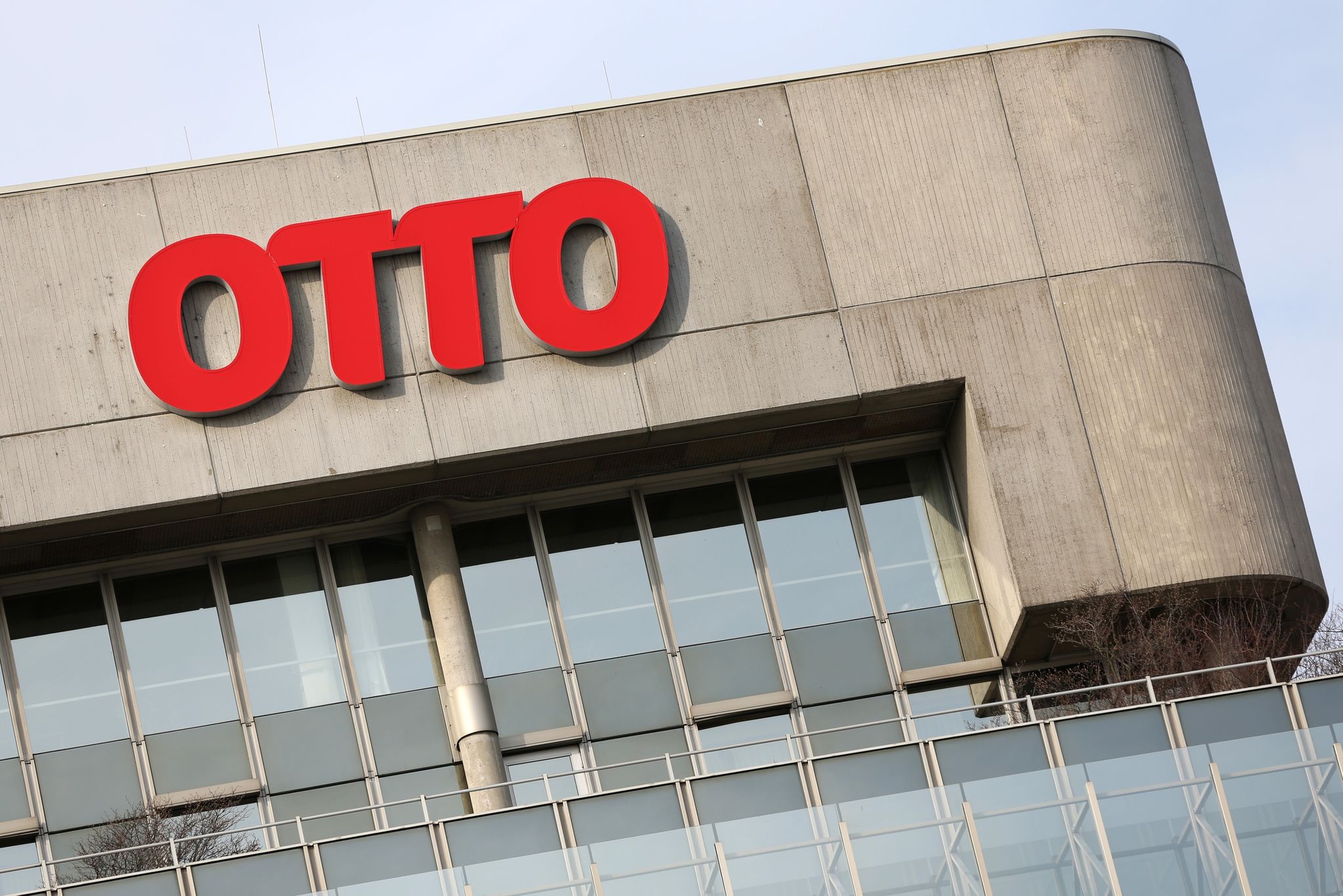 Hamburger Otto Group legt im Online-Handel deutlich zu