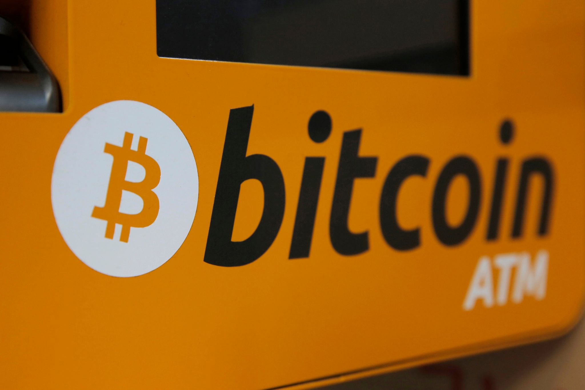Krypto-Offensive von Tesla schickt Bitcoin auf Rekordhoch