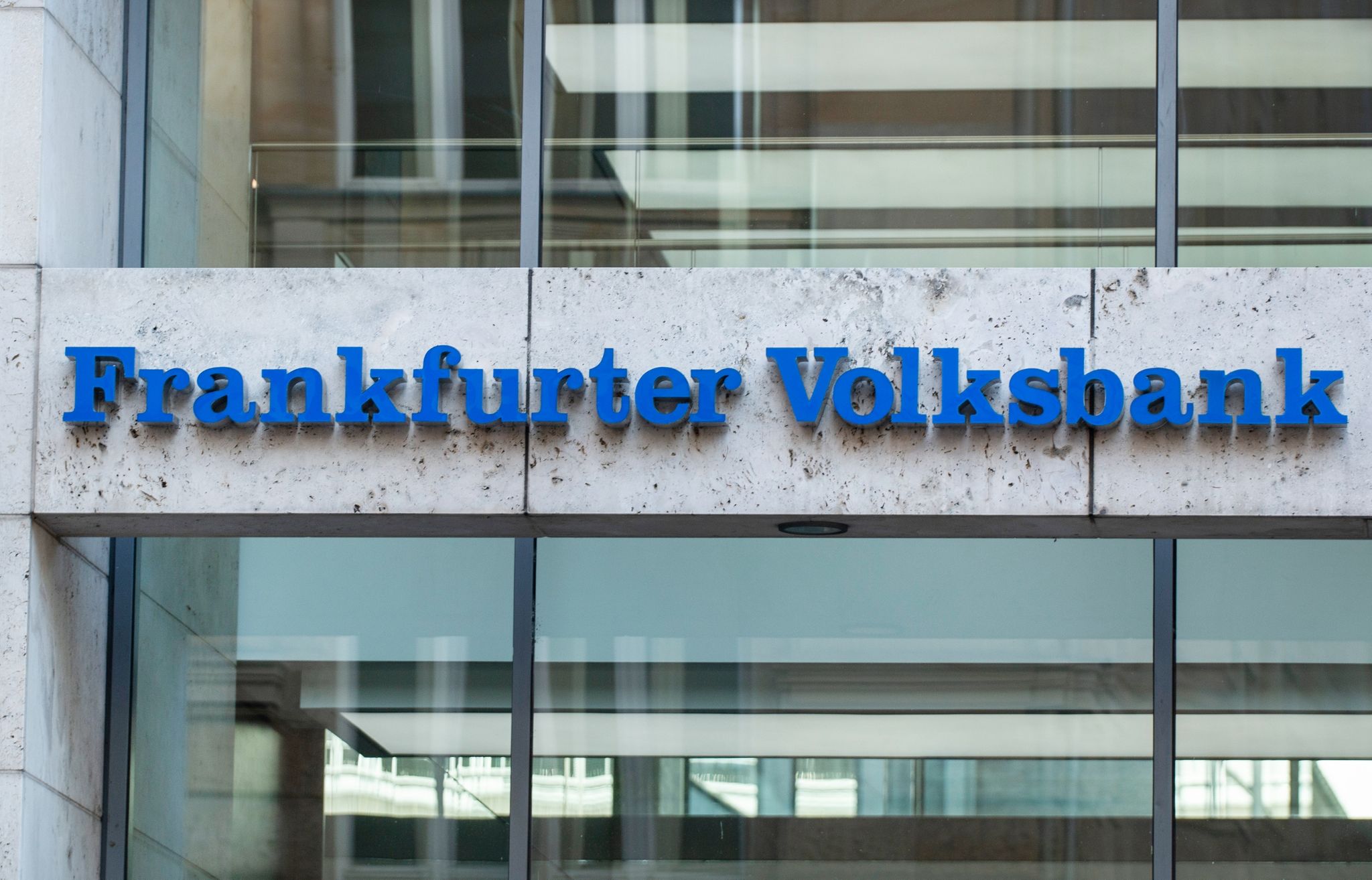 Frankfurter Volksbank im Corona-Jahr mit weniger Gewinn