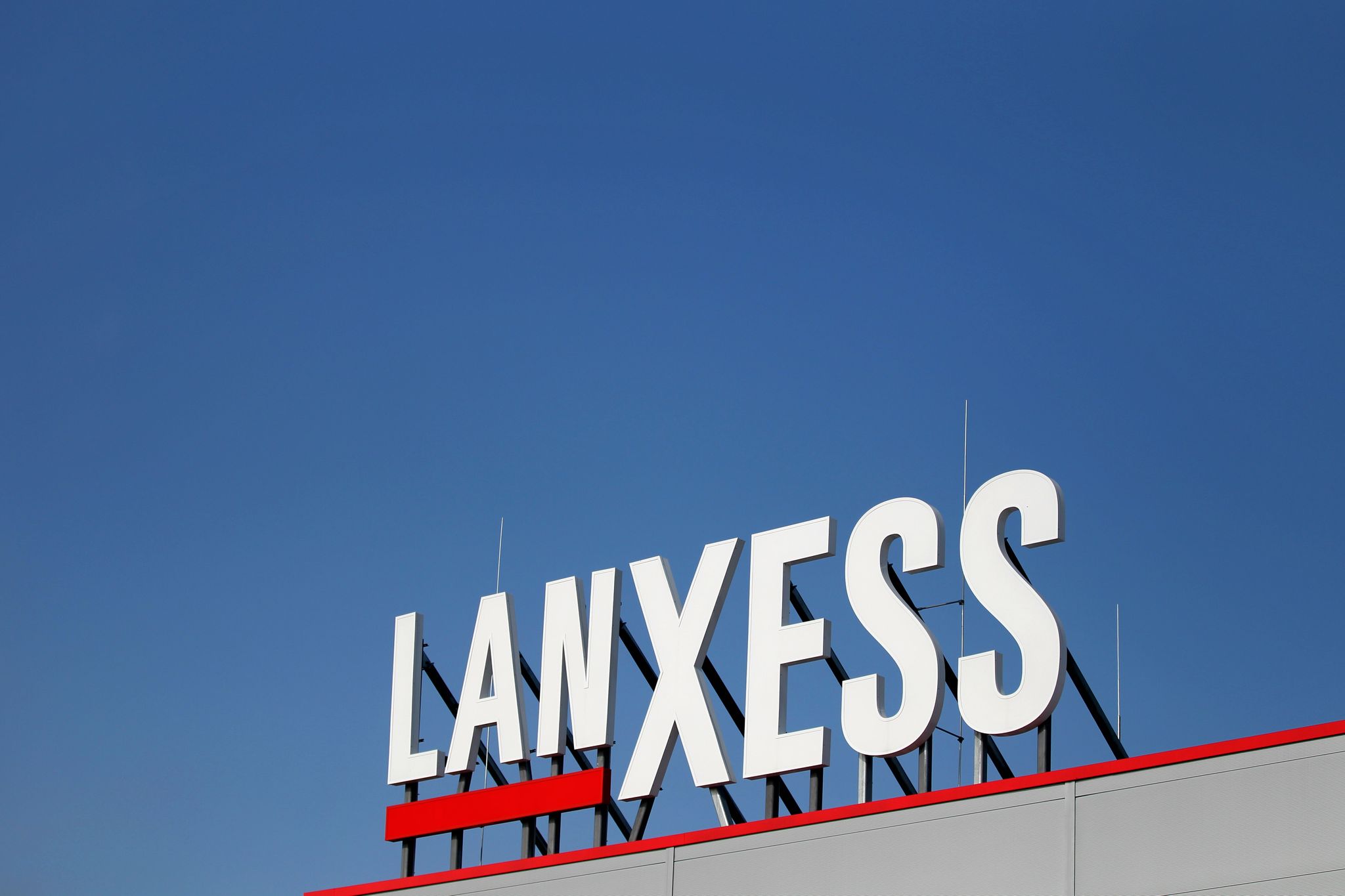 Lanxess übernimmt US-Unternehmen für Spezialchemie