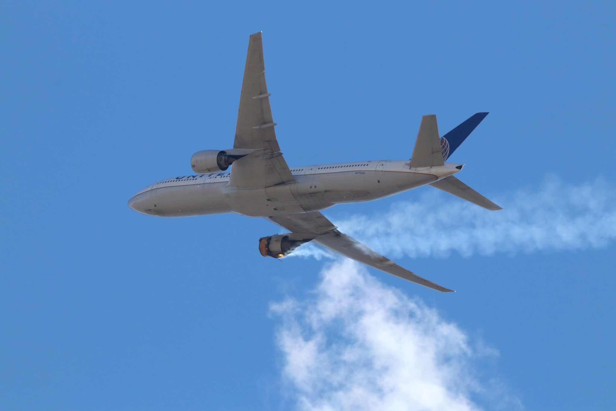 Nach Triebwerksschaden droht vielen Boeing-Jets Flugverbot