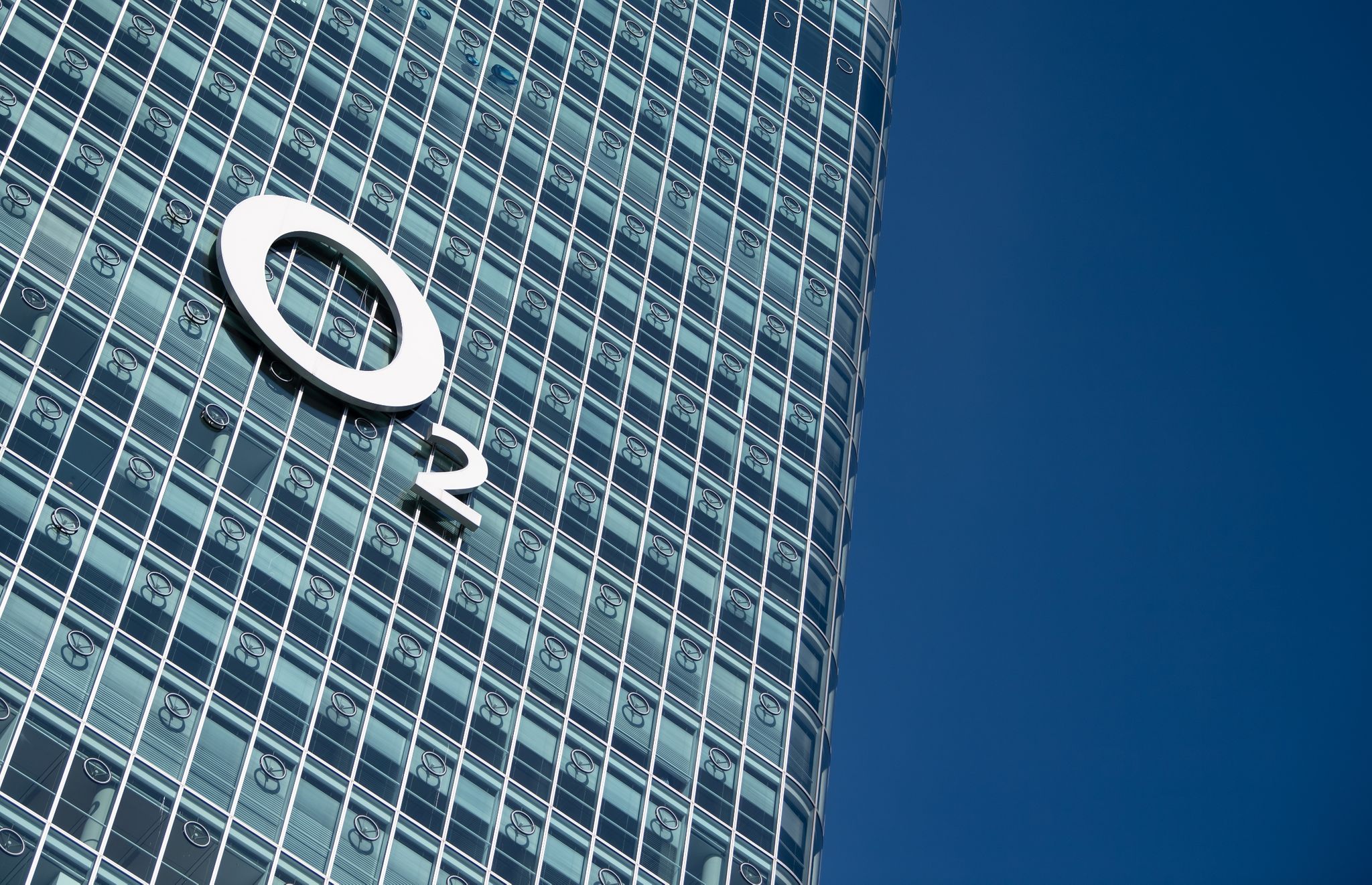 Telefónica reduziert Zahl der Call-Center