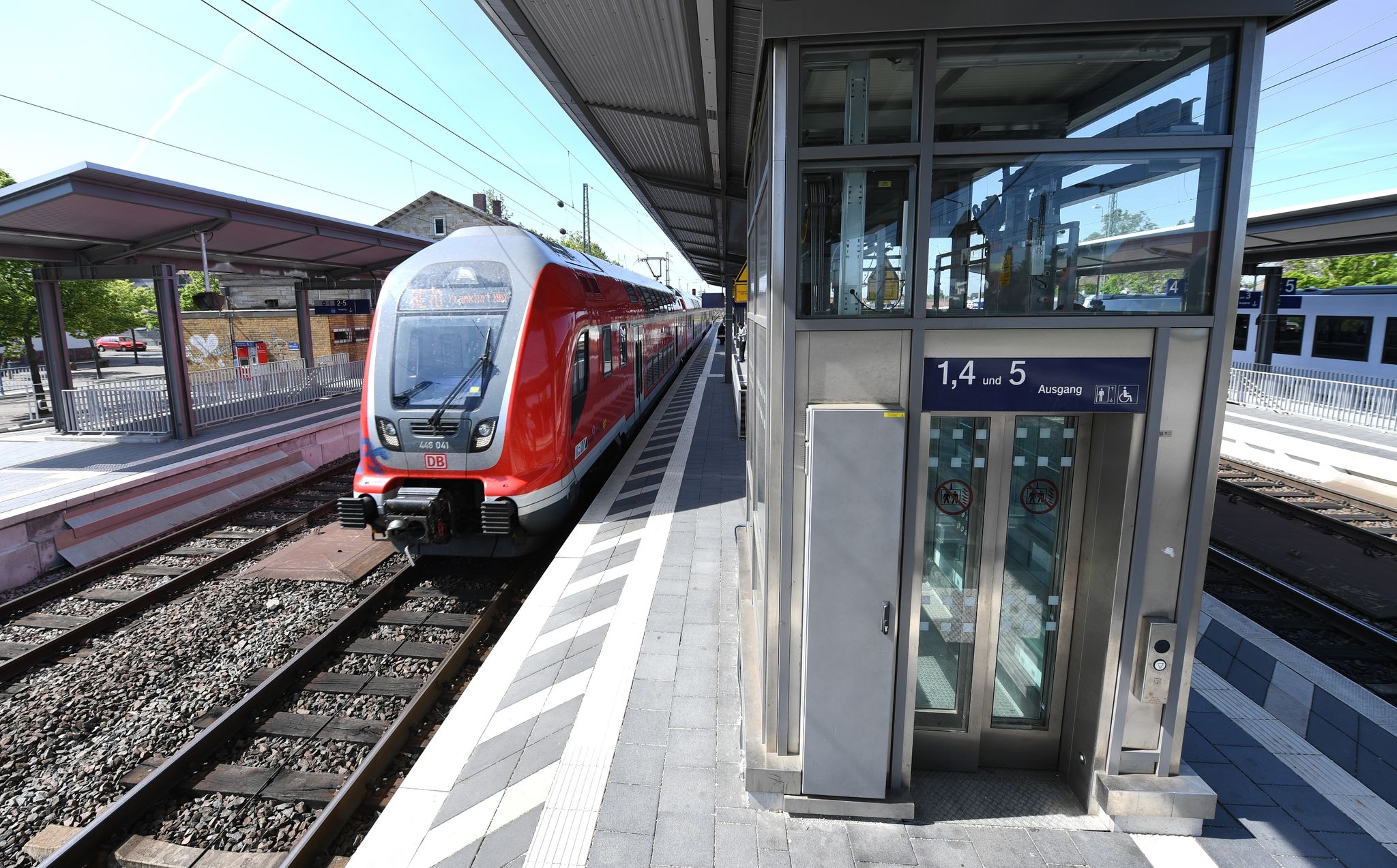 Bahnhöfe sollen attraktiver werden