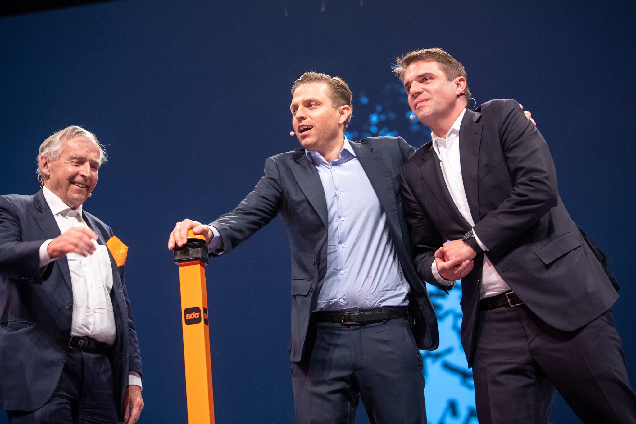 Autovermieter Sixt übergibt das Steuer an seine Söhne