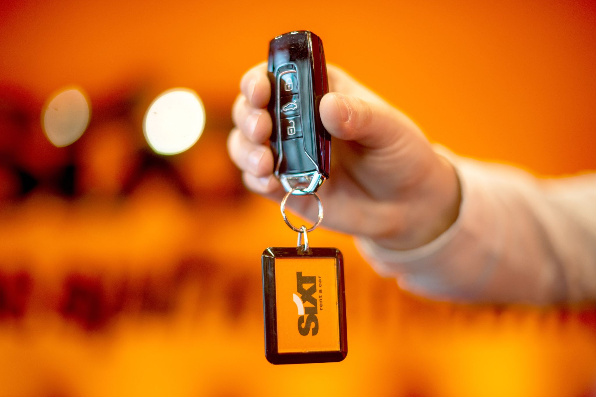 Autovermieter Sixt mit 2 Millionen Euro Jahresgewinn