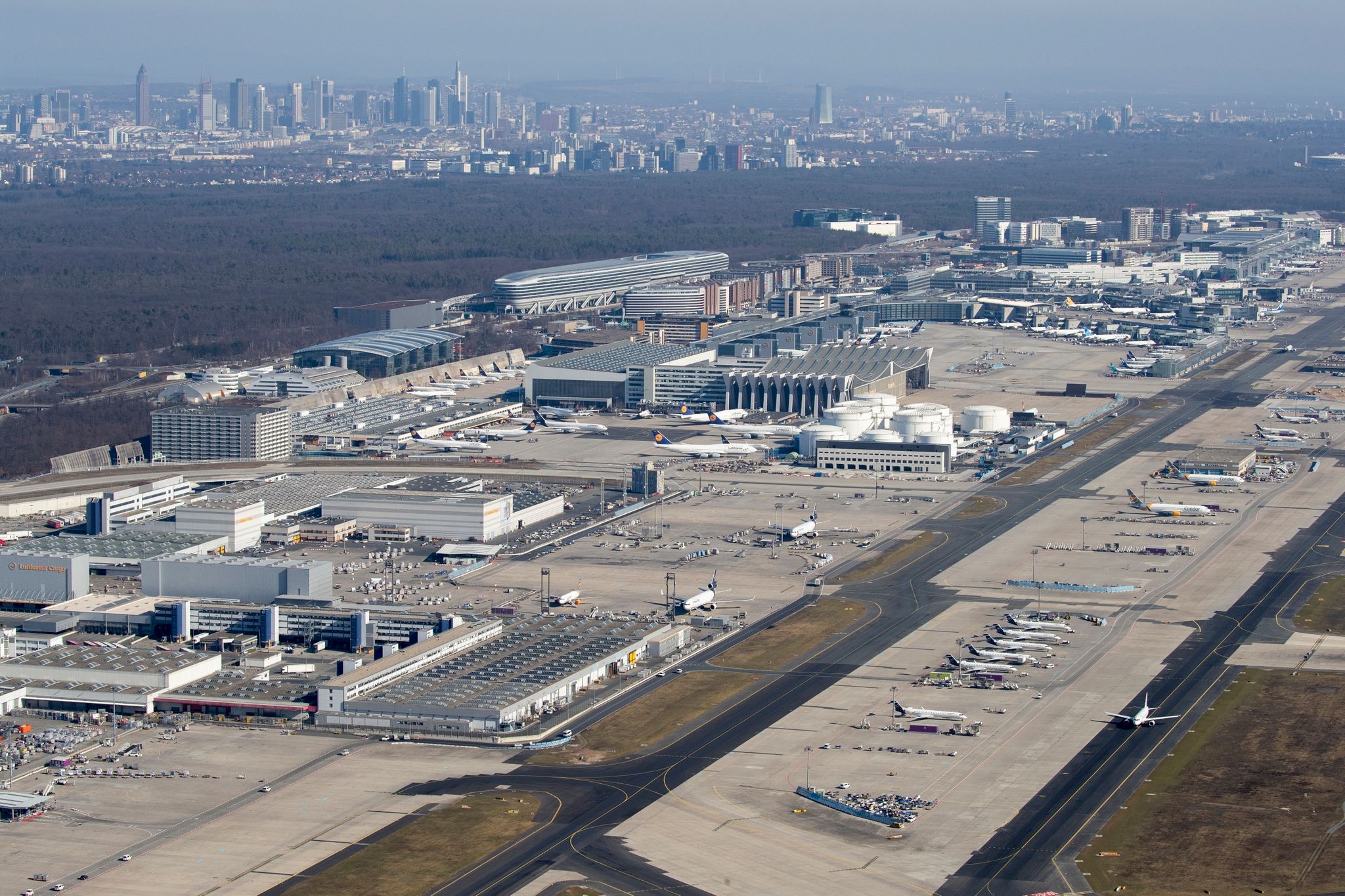 Fraport erwartet 2021 kaum mehr Passagiere als 2020