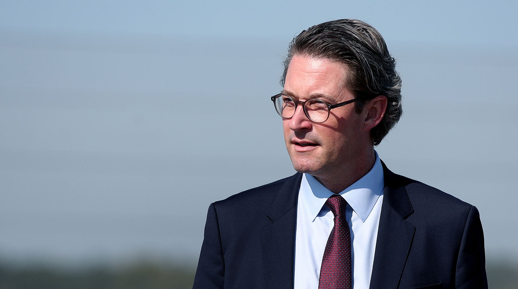 Verkehrsminister will Anwendung von Drohnen voranbringen