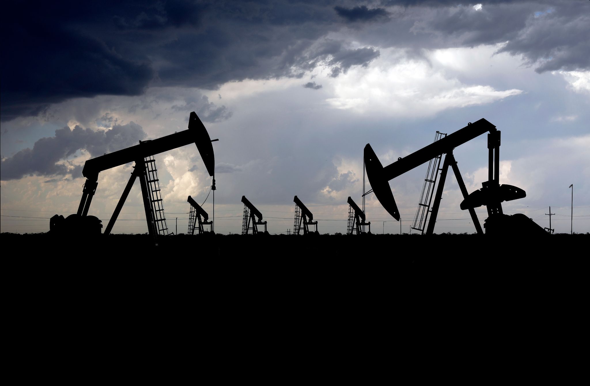 Opec+ will wieder mehr Öl fördern