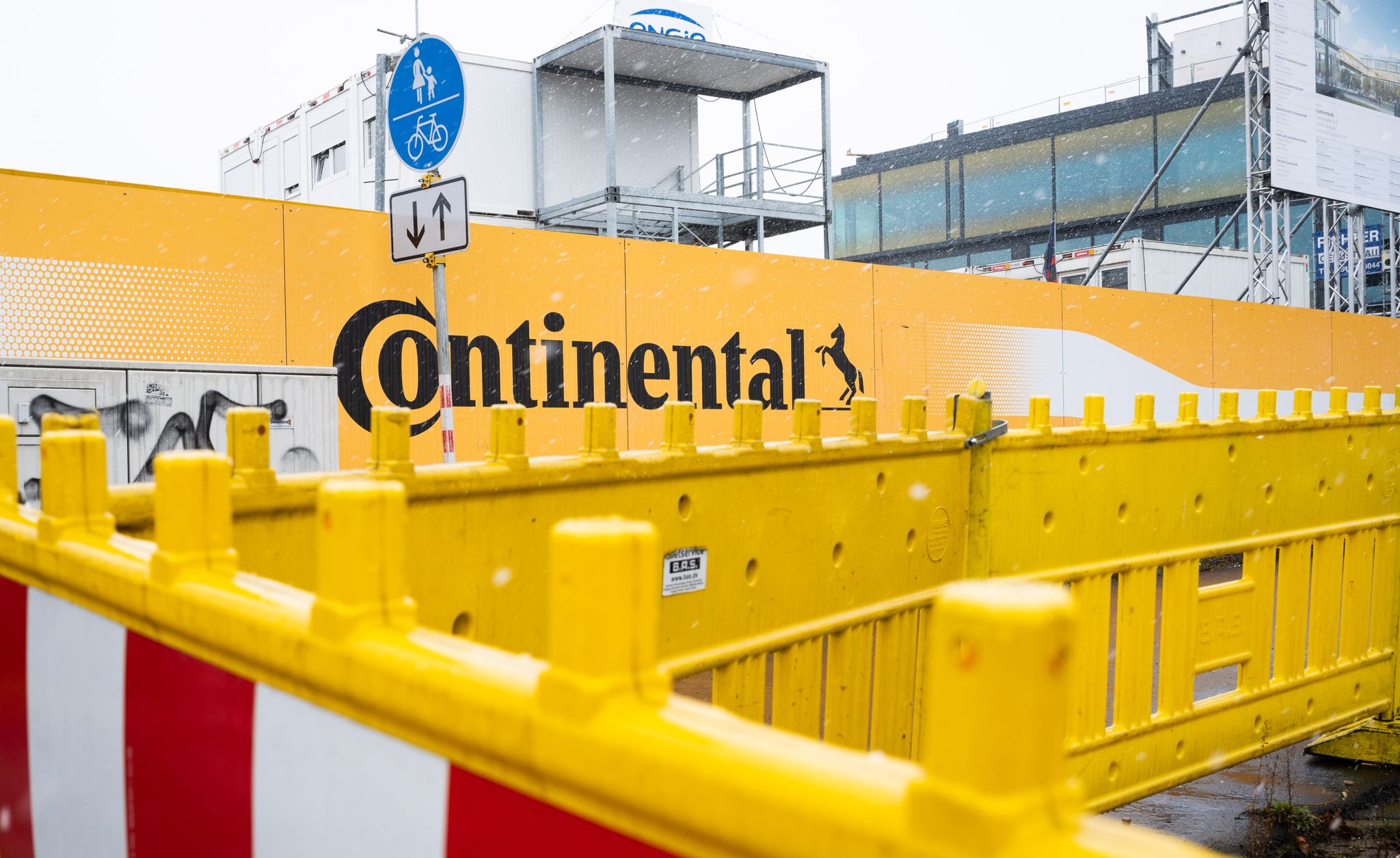 24-Stunden-Streik legt Continental-Werk in Karben lahm