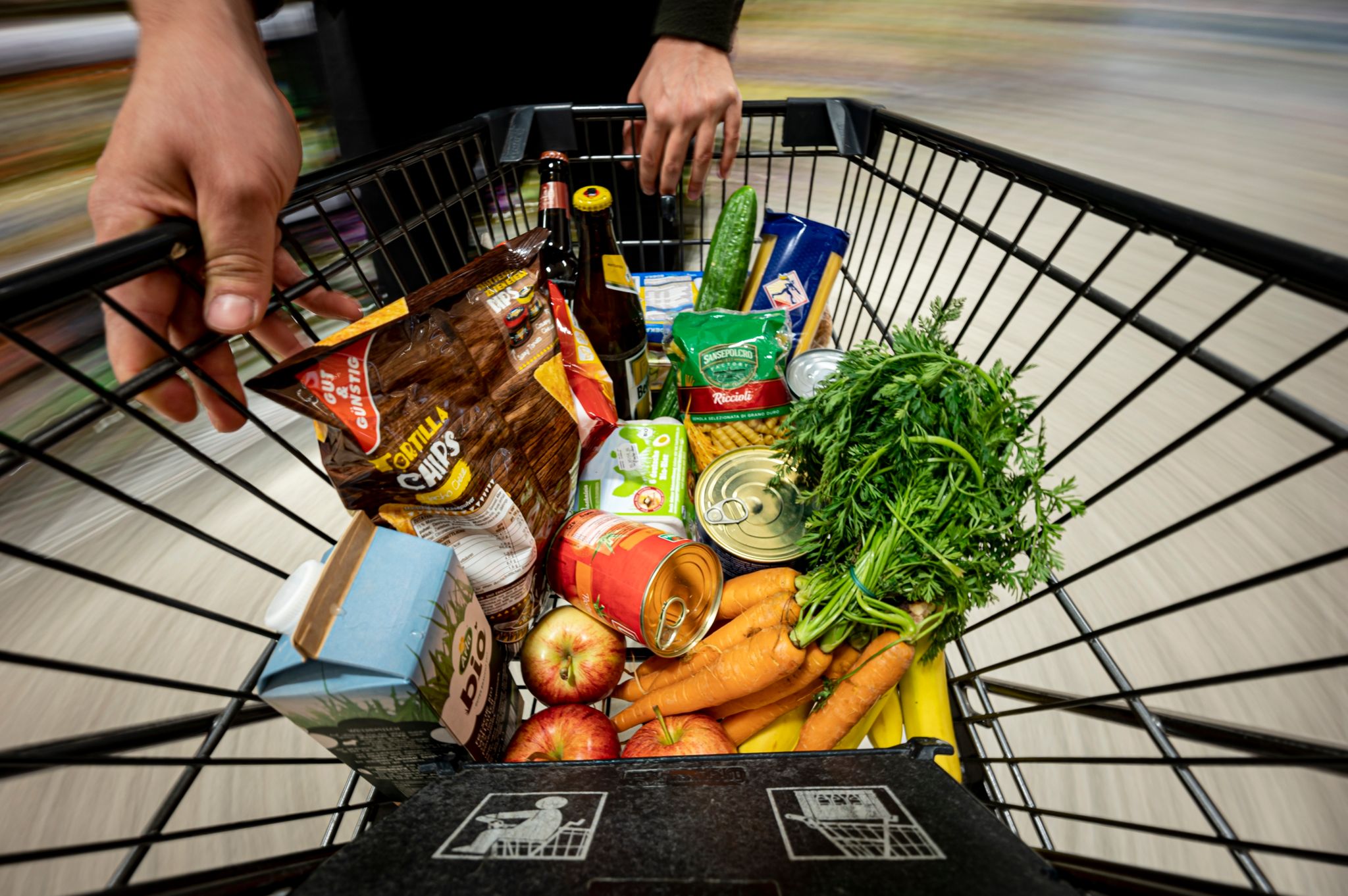 Inflation in der Eurozone zieht spürbar an