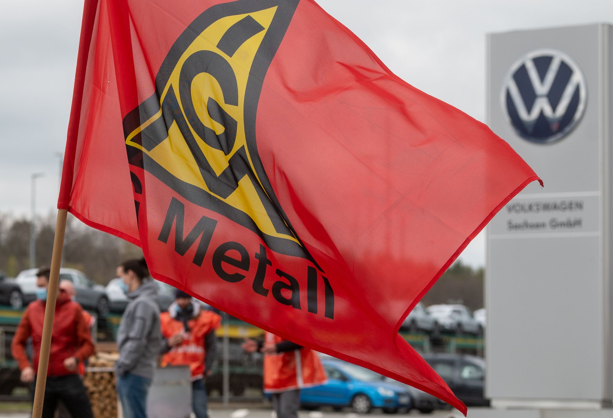 IG-Metall: Weitere 24-Stunden-Warnstreiks im Osten