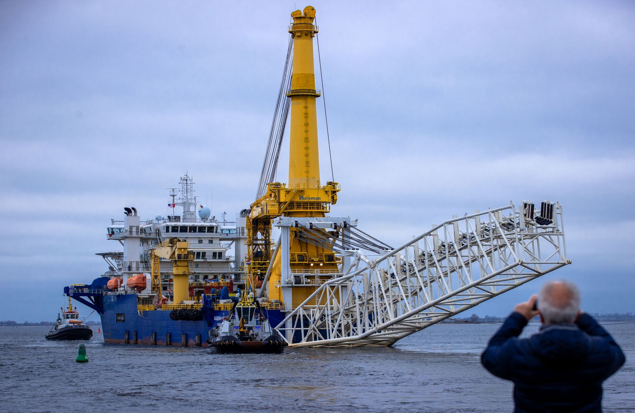 Nord Stream darf zwei Kilometer Leitung legen