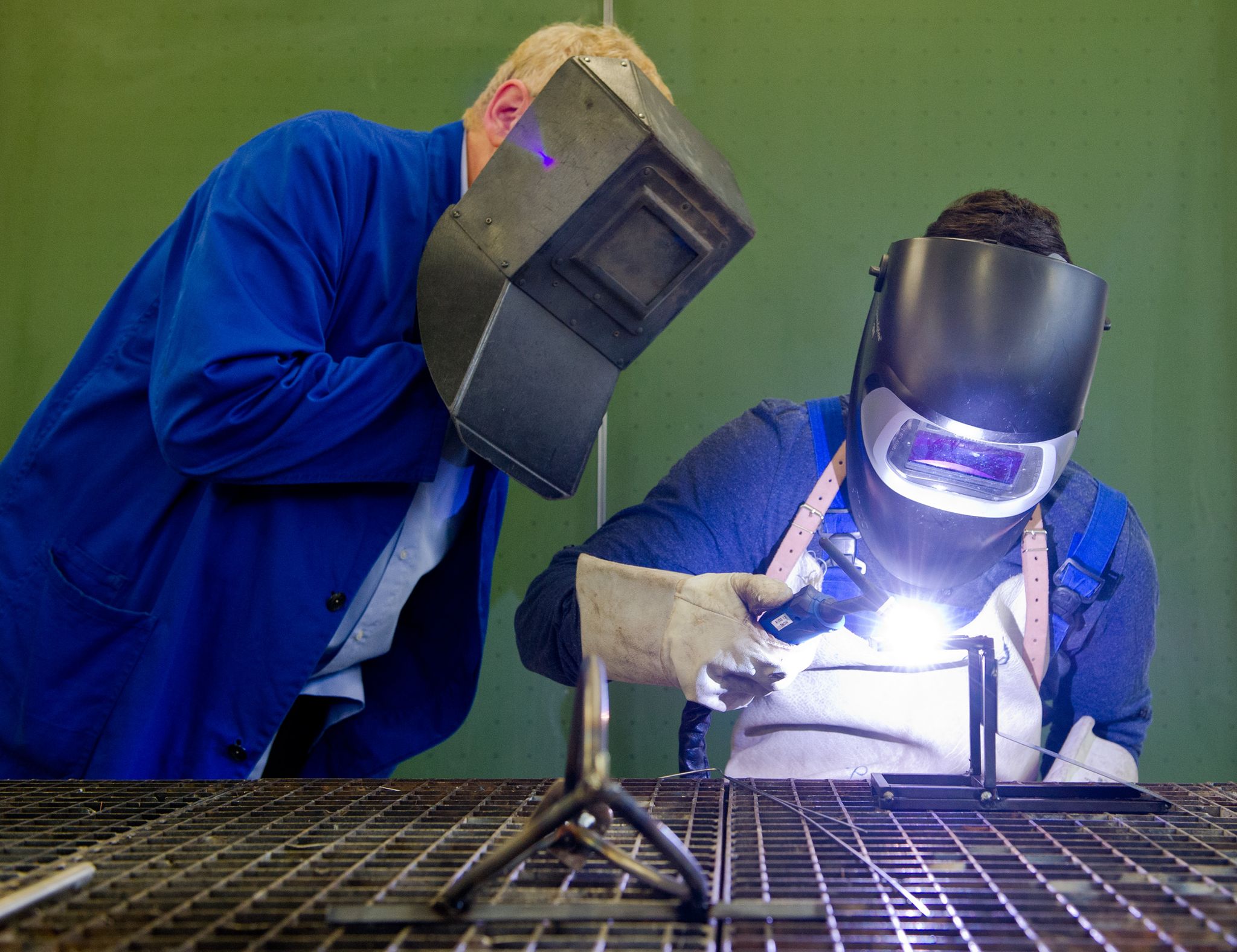 Merkel macht Druck für Digitalisierung der Ausbildung