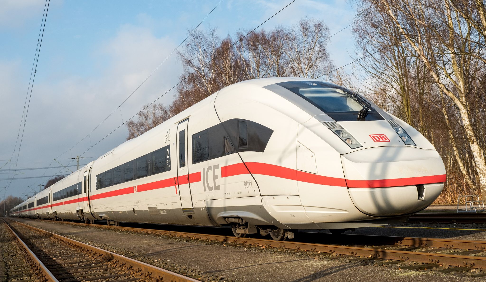 Bahn rüstet ICE4 auf und will Strecken ausbauen
