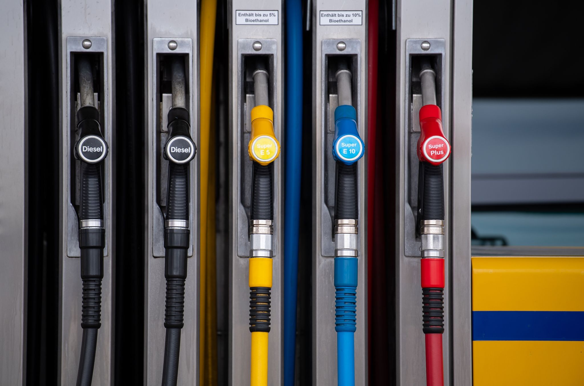 Benzin und Diesel noch teurer
