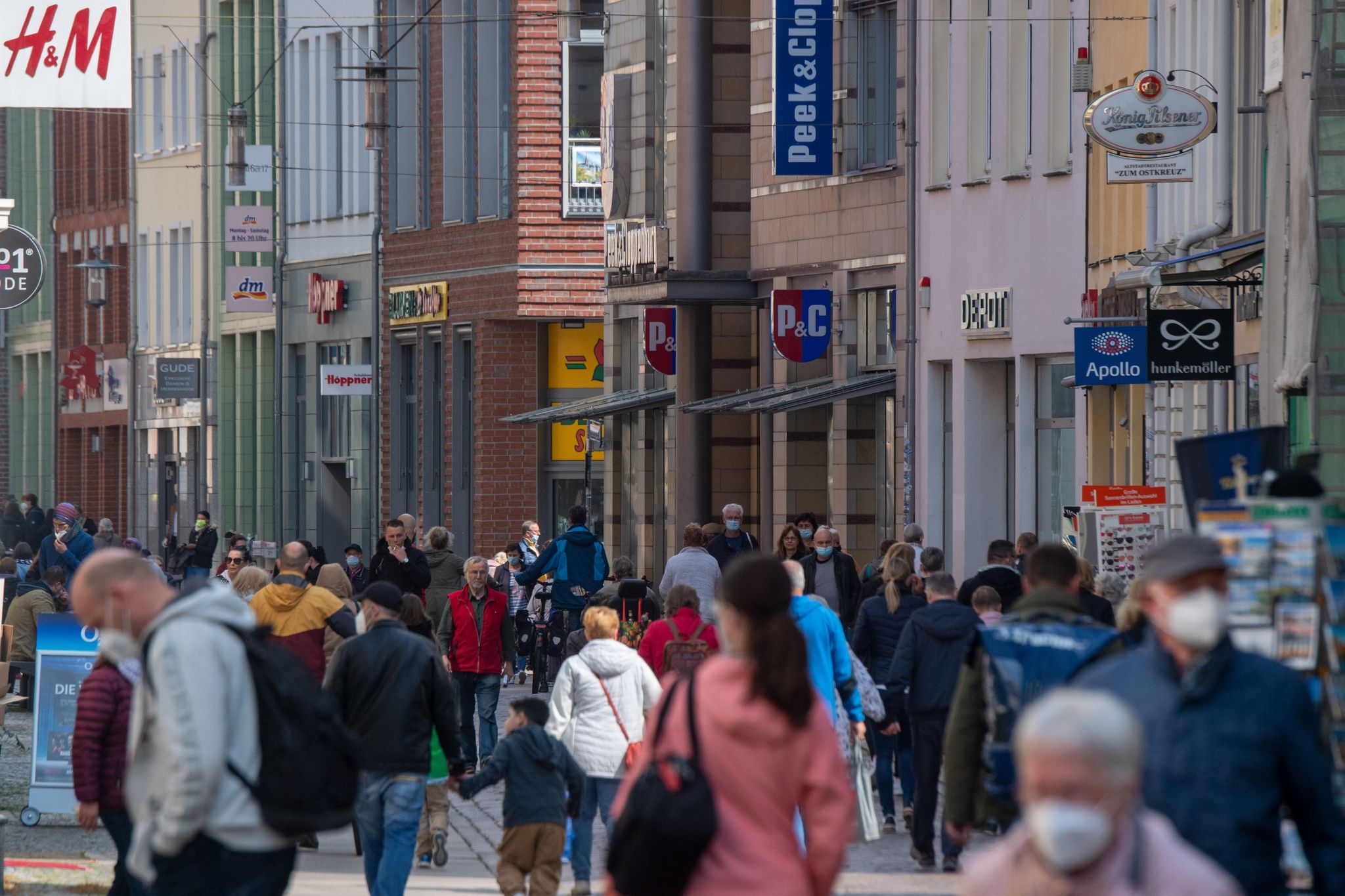 «Bundesnotbremse» dämpft Umsatzerholung im Einzelhandel