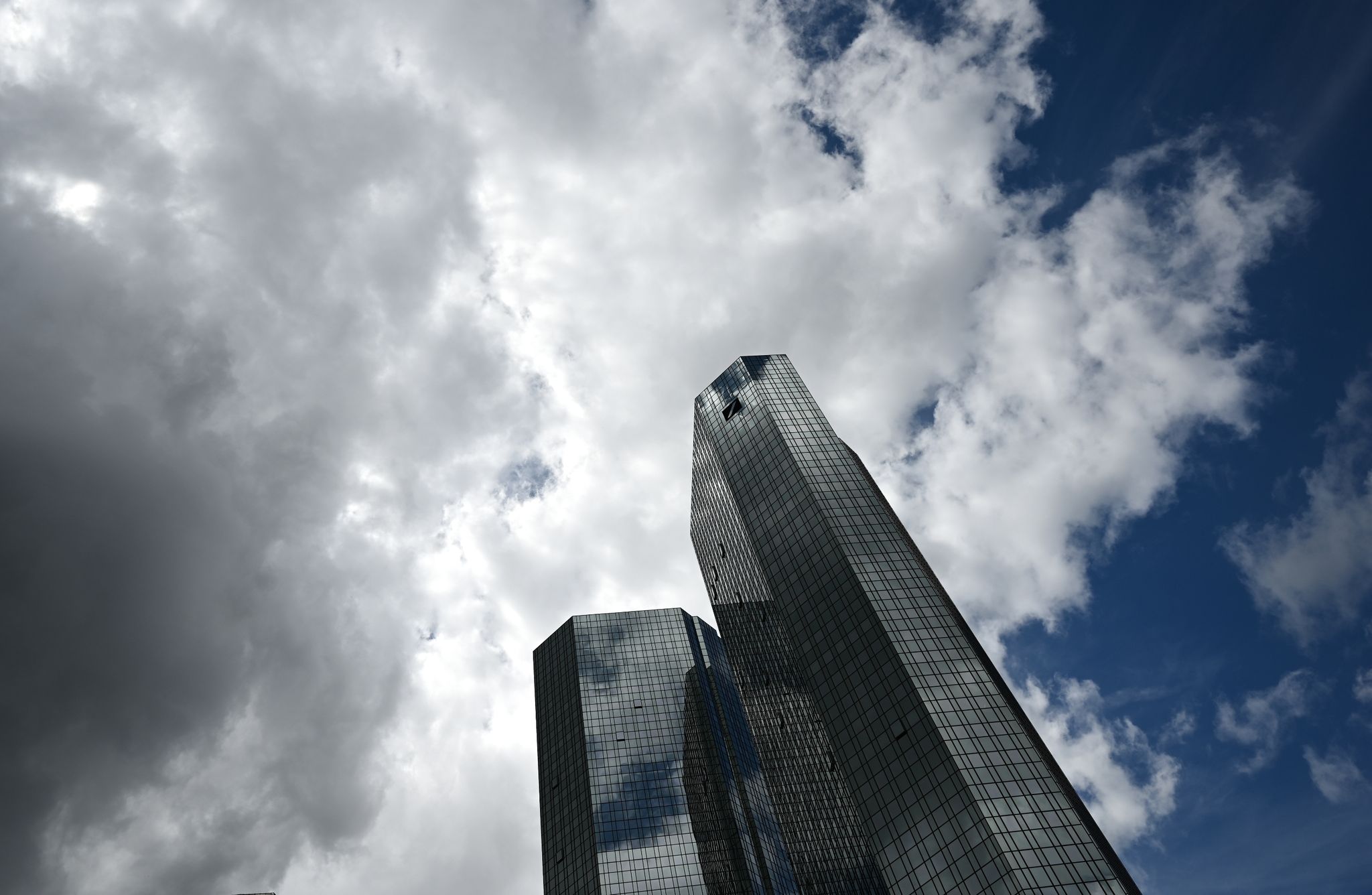 Deutsche Bank erwartet wegen Gebührenurteil Millionenkosten