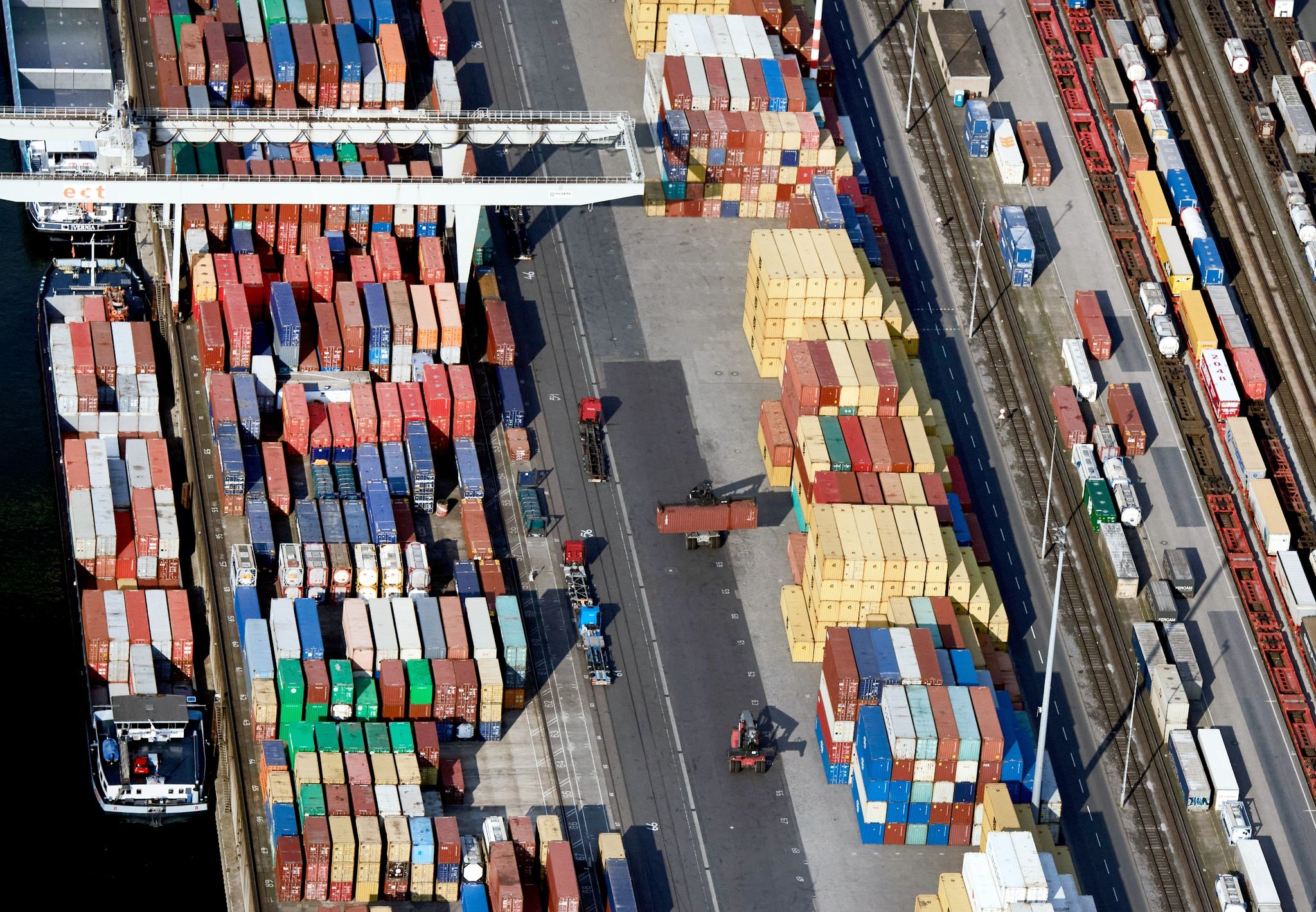 Container-Verkehr: Industrie fürchtet um Aufschwung