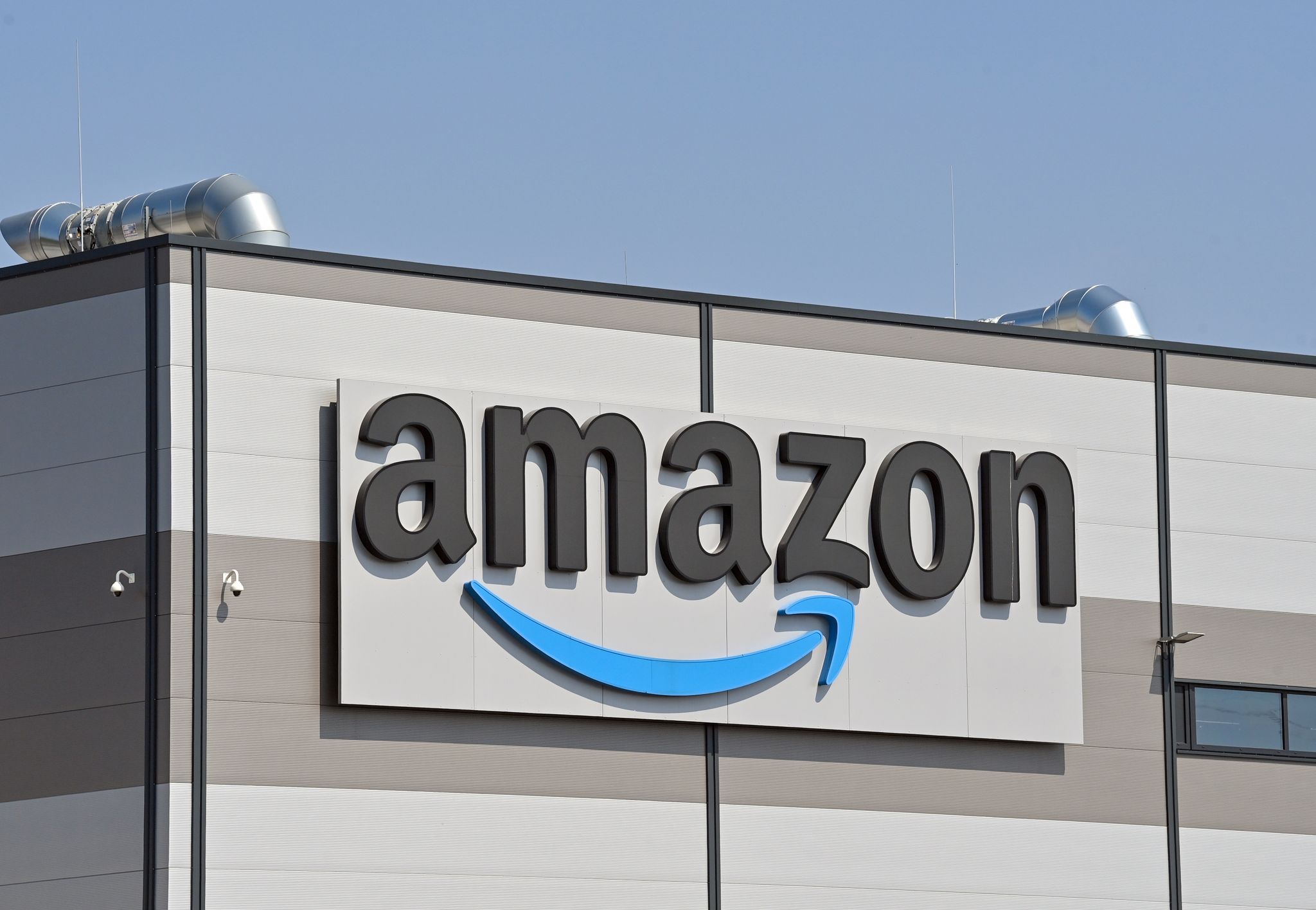 Amazon setzt auf selbstfahrende Lastwagen