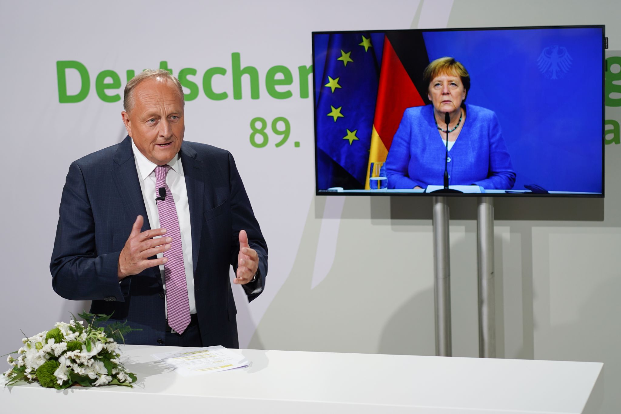 Merkel für Dialog über Veränderungen in der Landwirtschaft