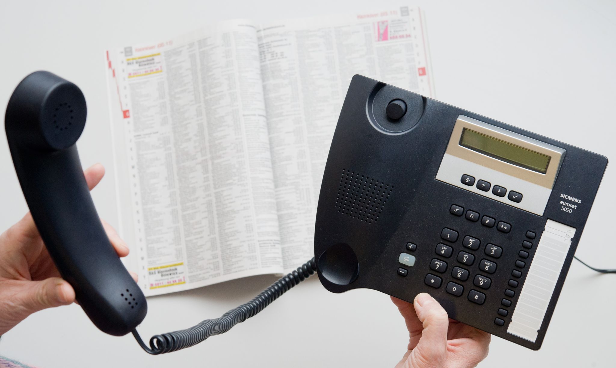 Viele junge Leute verzichten komplett auf Festnetztelefon