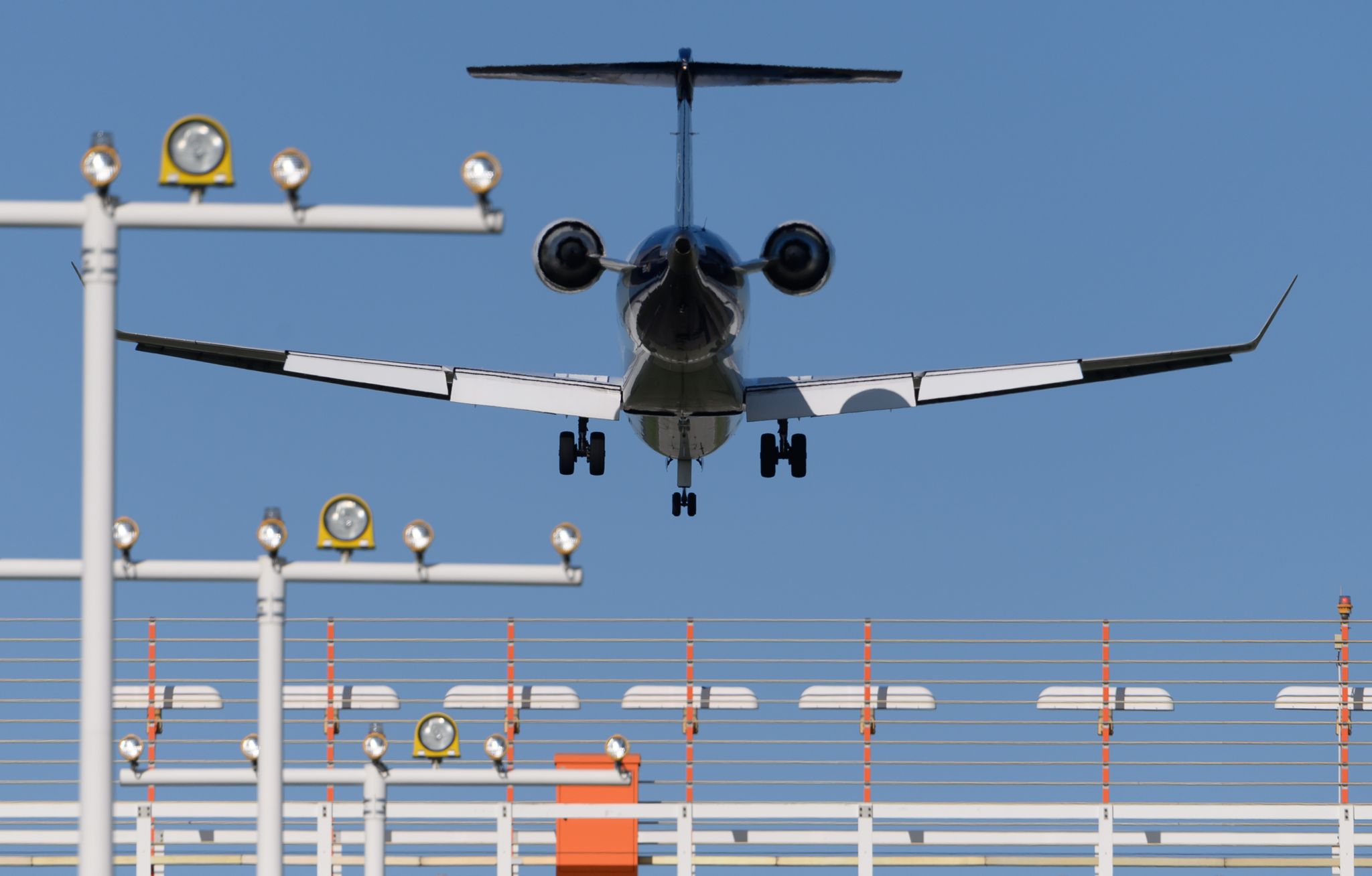 Flugverkehr über Deutschland nimmt weiter zu