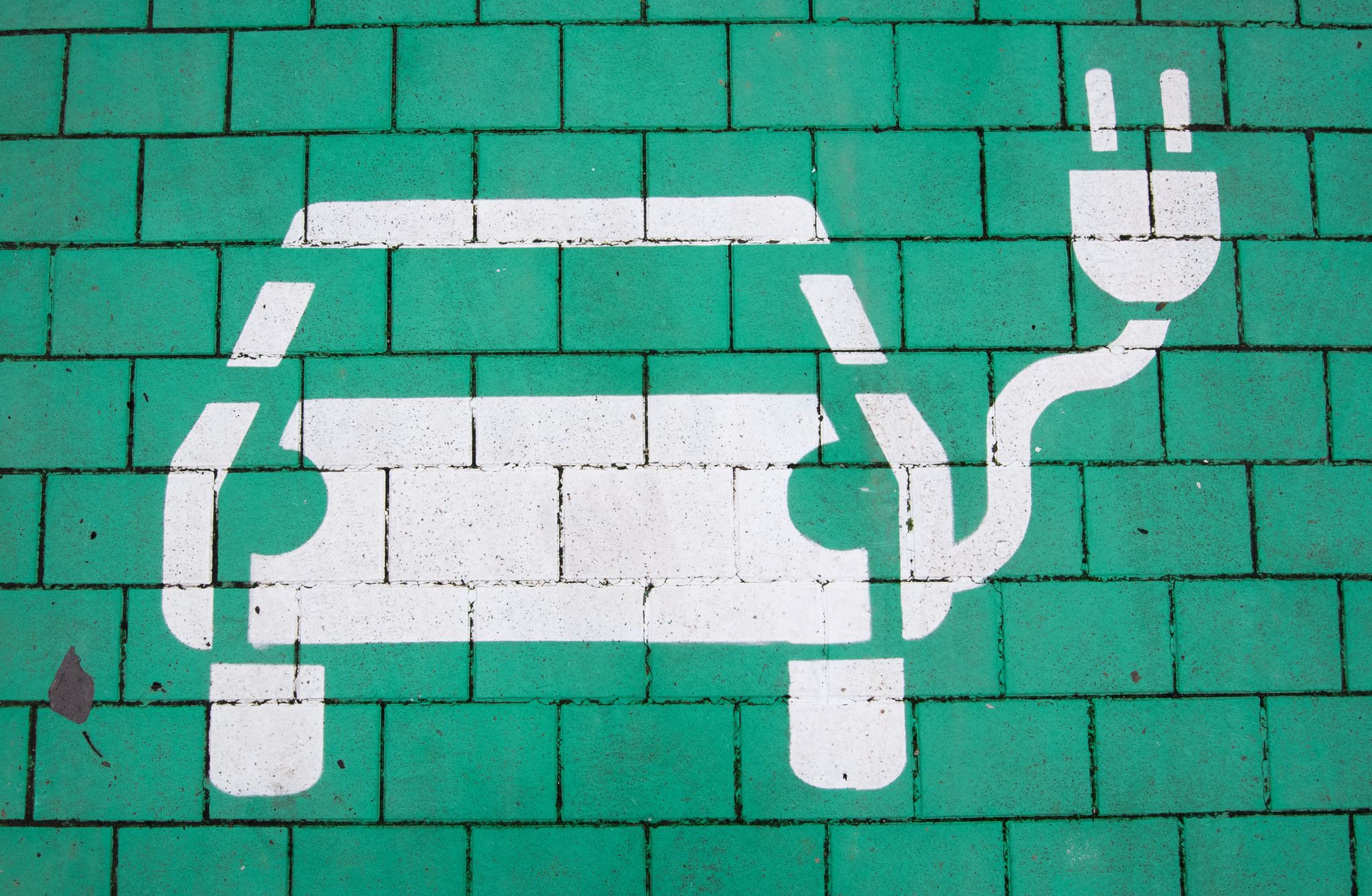 Deutsche Hersteller dominieren Heimatmarkt bei Elektroautos