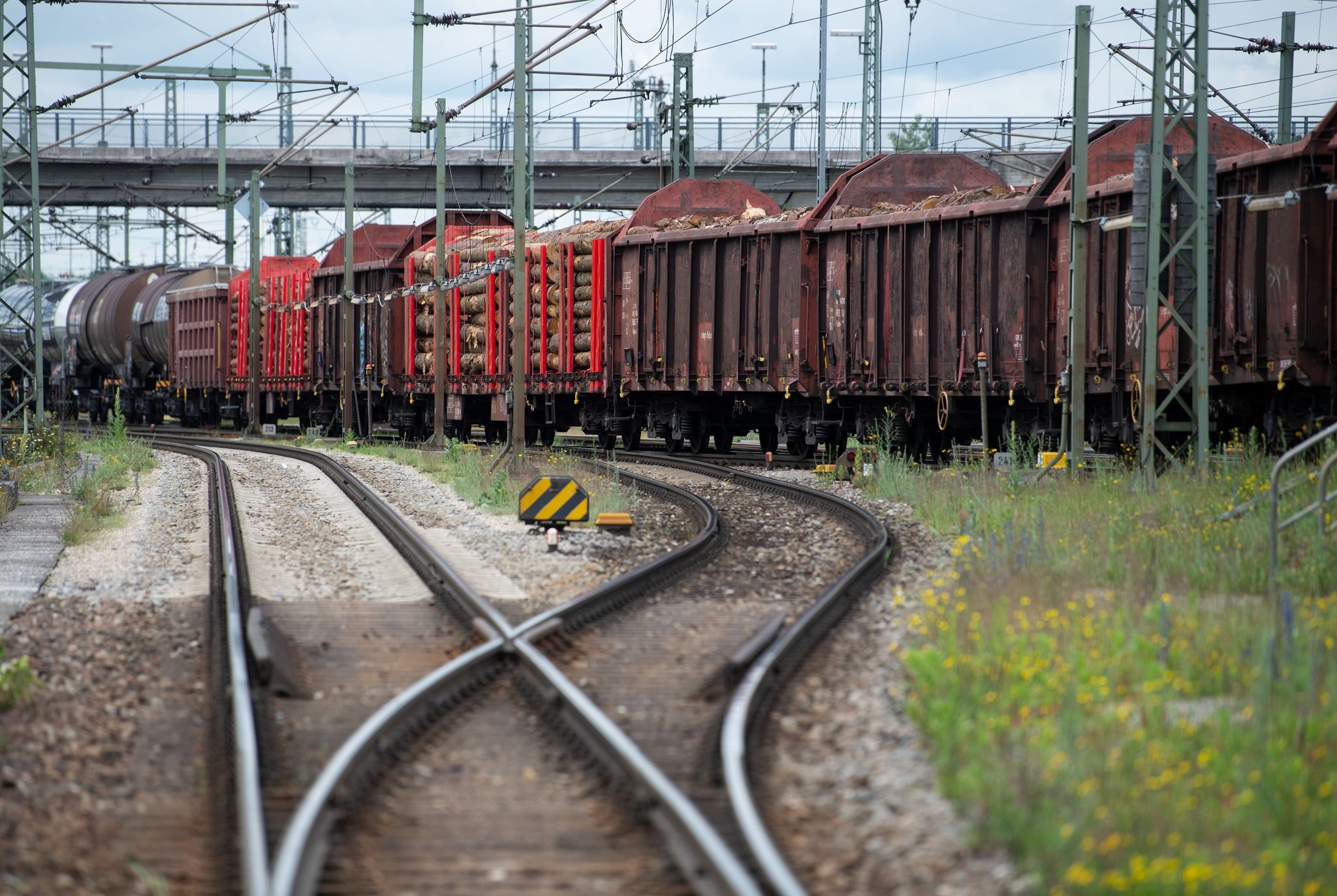 Corona-Krise ließ Schienenverkehr im Jahr 2020 einbrechen