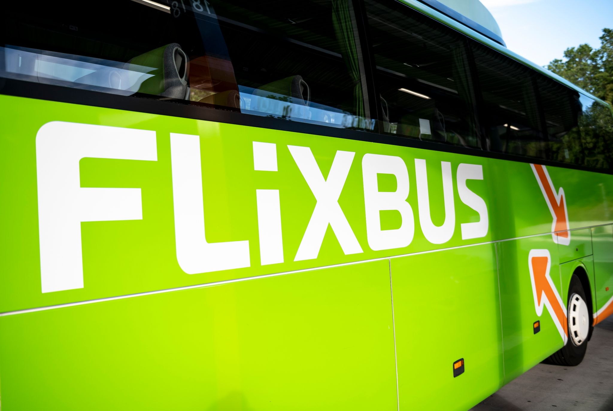 Bahn-Streik bringt Zulauf für Fernbusse und Flugzeuge