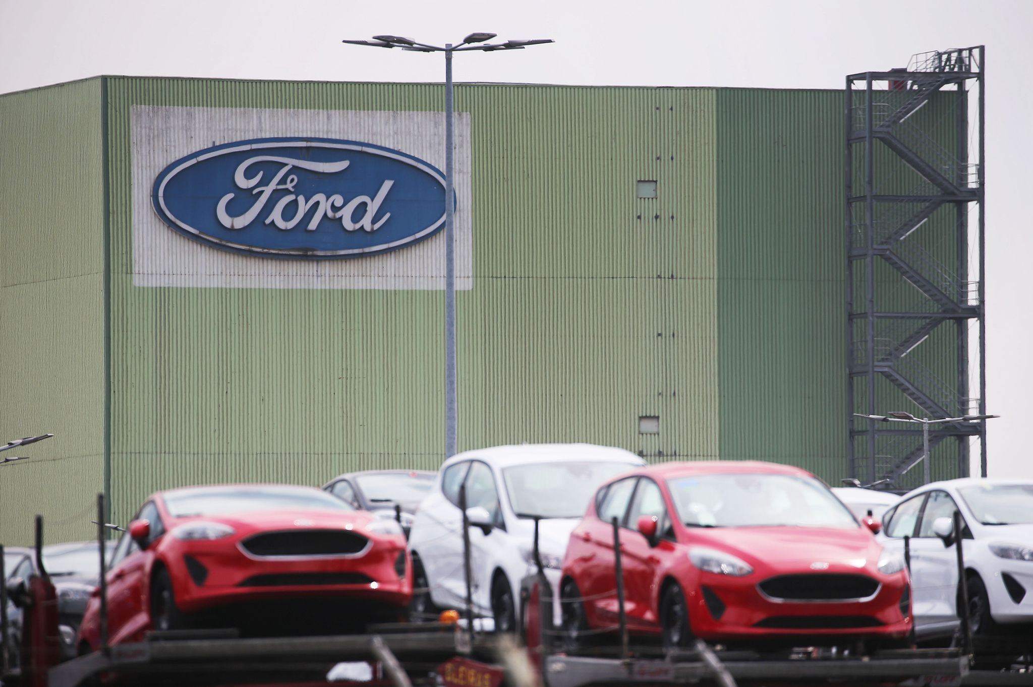 Halbleiter-Engpässe: Ford fährt Produktion erneut runter