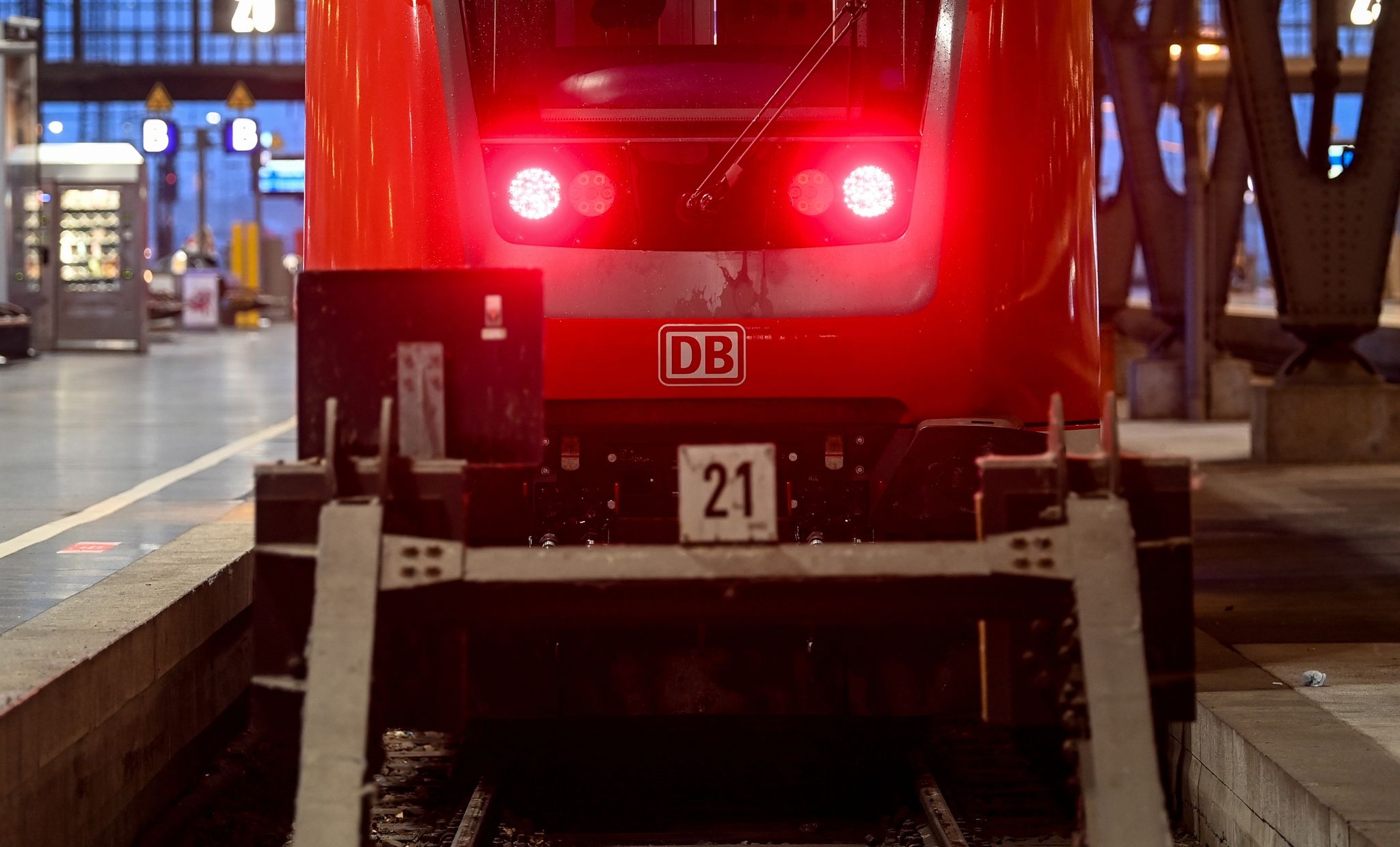 Bahn legt GDL ein neues Angebot vor – 600 Euro Corona-Prämie