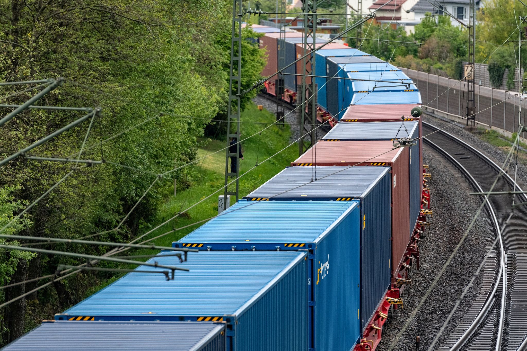 Gutachten: Güteranteil auf der Schiene braucht Milliarden