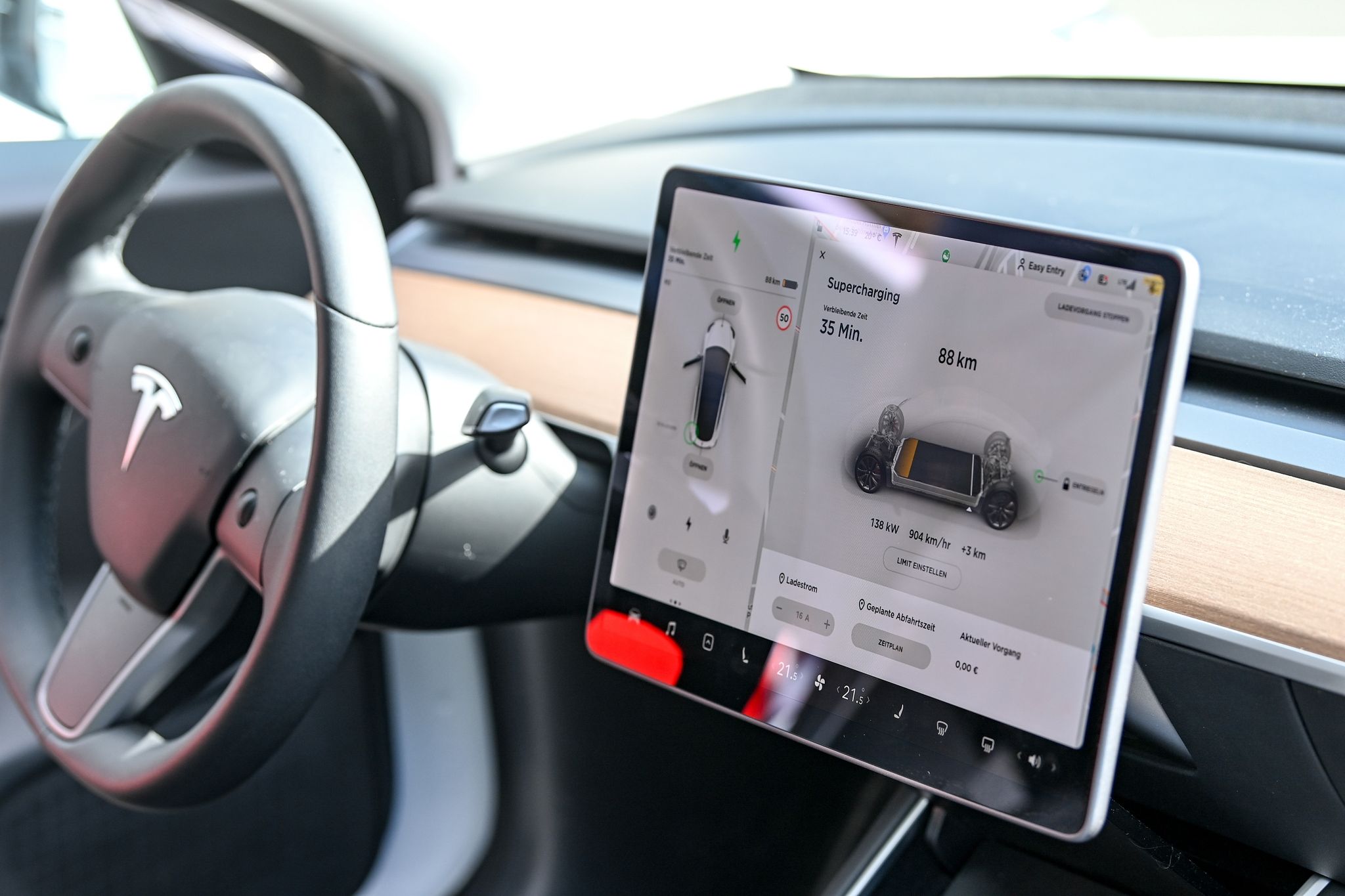 Tesla trotzt Chip-Knappheit