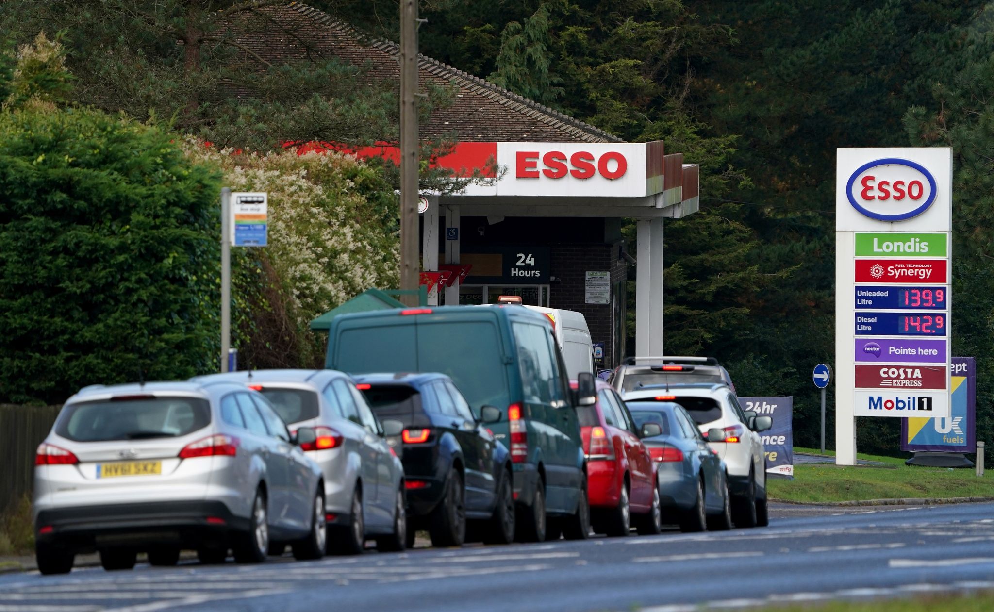 Kraftstoffkrise: Britisches Militär beliefert Tankstellen