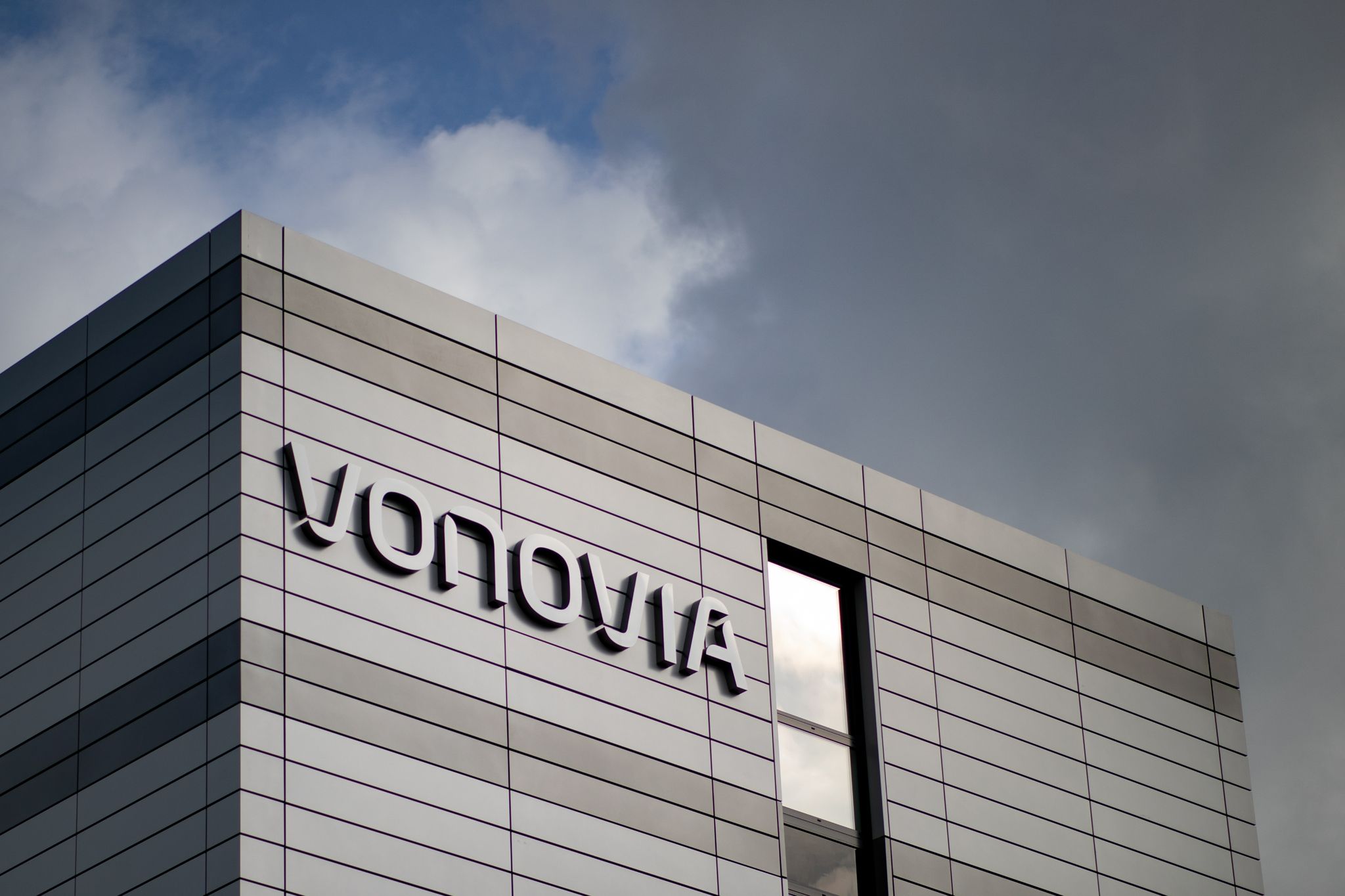 Vonovia prüft Einstieg bei Konkurrenten Adler Group