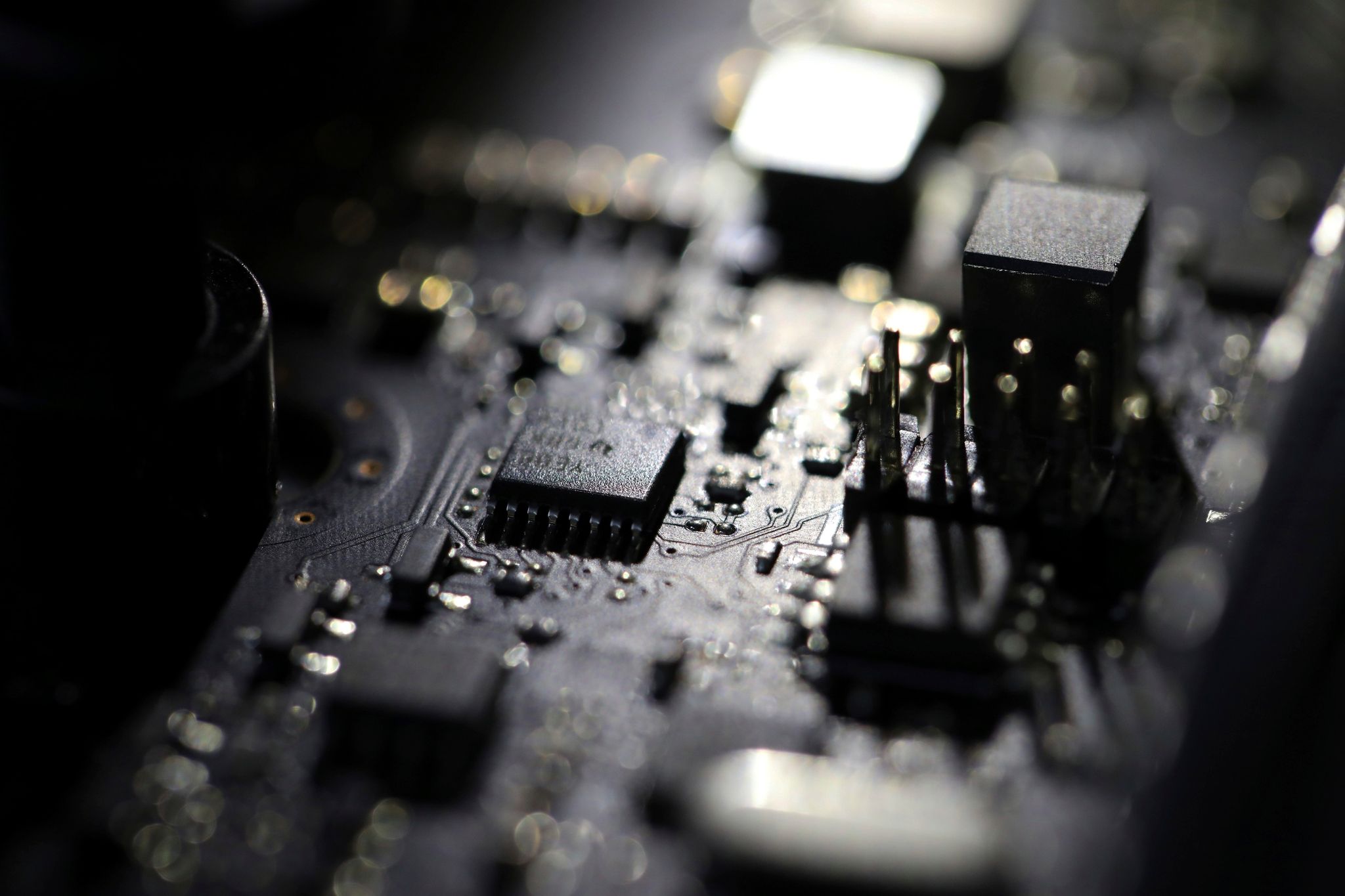 Marktforscher: Chip-Engpässe bremsen PC-Absatz